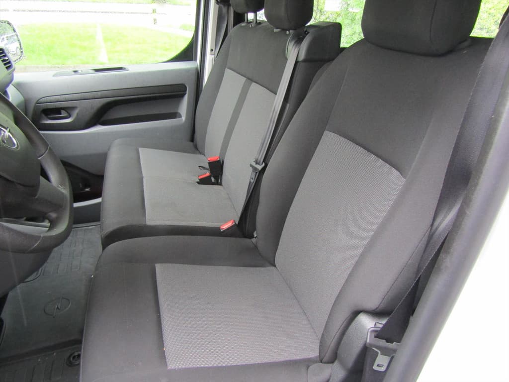 Opel Vivaro 9 PERS.BUS L2 AIRCO, CRUISE C. BLUET. thumbnail 13