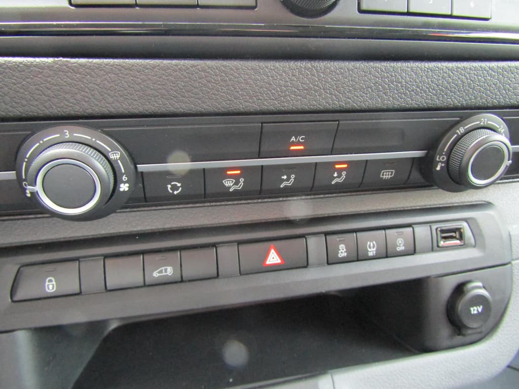 Opel Vivaro 9 PERS.BUS L2 AIRCO, CRUISE C. BLUET. 16 X thumbnail 14