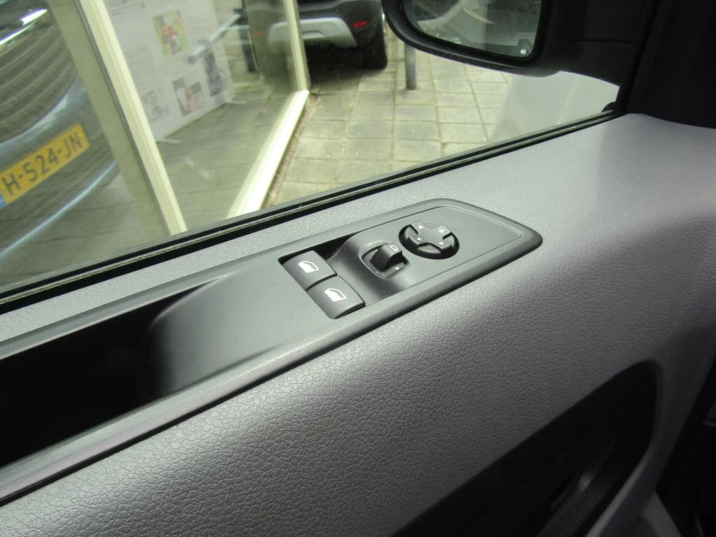 Opel Vivaro 9 PERS.BUS L2 AIRCO, CRUISE C. BLUET. 16 X thumbnail 14