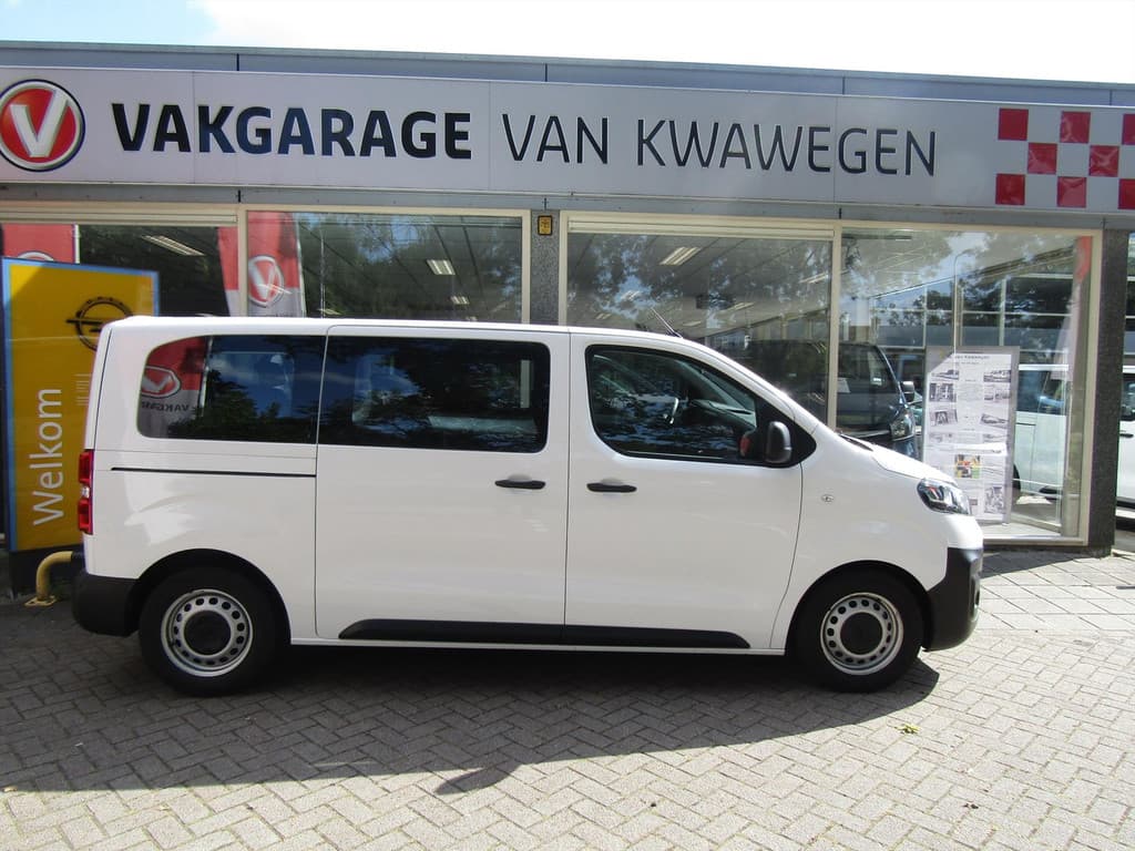 Opel Vivaro 9 PERS. BUS OOK TE HUUR V.A. 129,- PER DAG