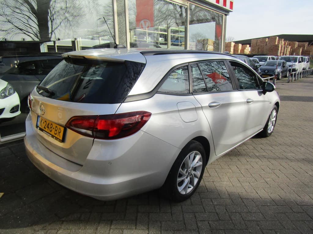 Opel Astra Sports Tourer 1.2 Turbo 110pk NAVIGATIE BLUETOOTH thumbnail 3