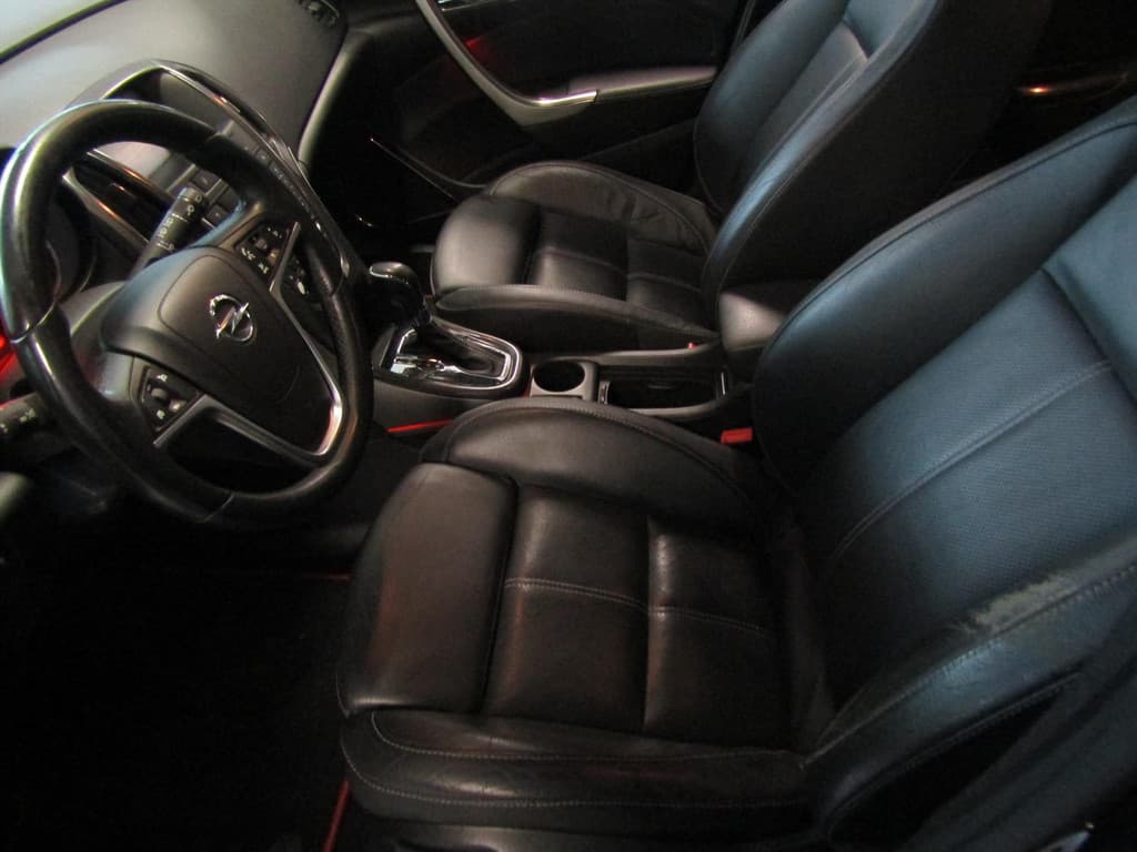 Opel Astra 1.6 TURBO SPORT AUTOMAAT NAVI/LEER/18" thumbnail 5