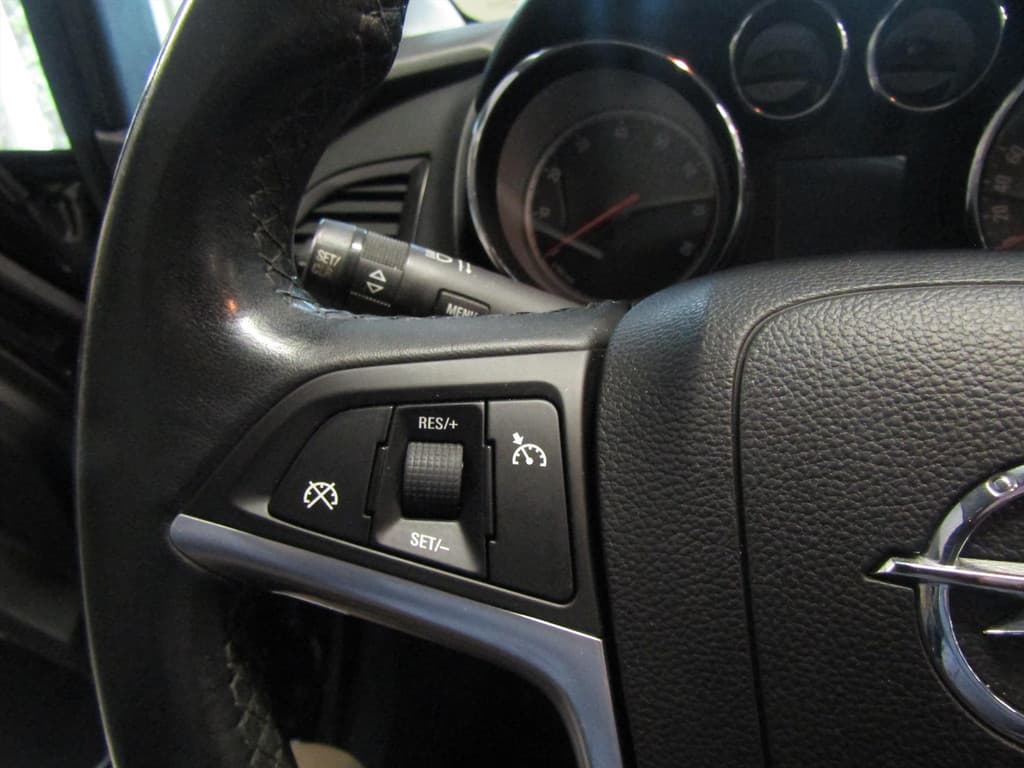 Opel Astra 1.6 TURBO SPORT AUTOMAAT NAVI/LEER/18" thumbnail 9