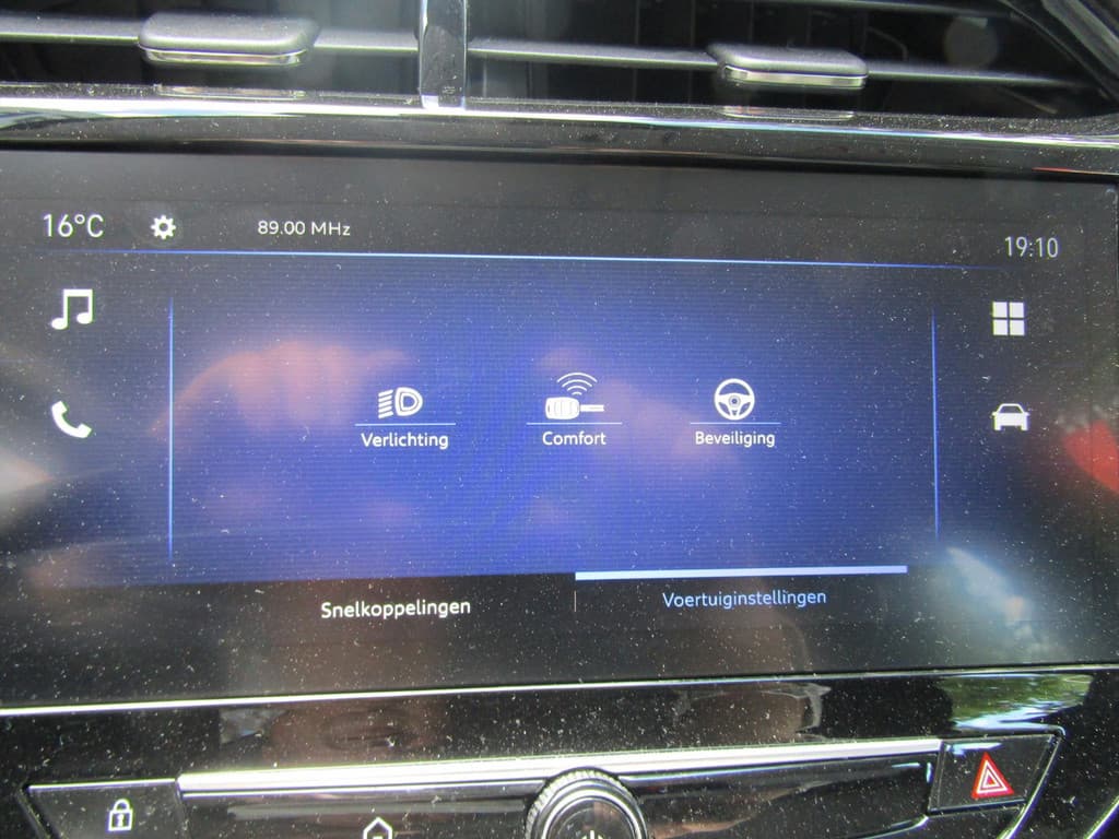 Opel Corsa 1.2 TURBO AUTOMAAT BLUET. APPLE L.M. thumbnail 24