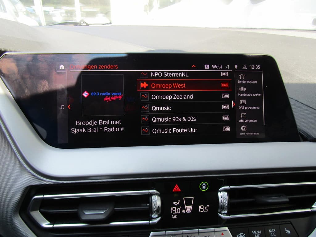 BMW 1-Serie (f40) 118i AUTOMAAT NAVIGATIE CAMERA BLUET. thumbnail 16