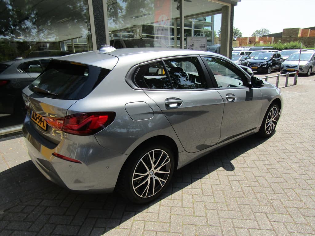 BMW 1-Serie (f40) 118i AUTOMAAT NAVIGATIE CAMERA BLUET. thumbnail 3