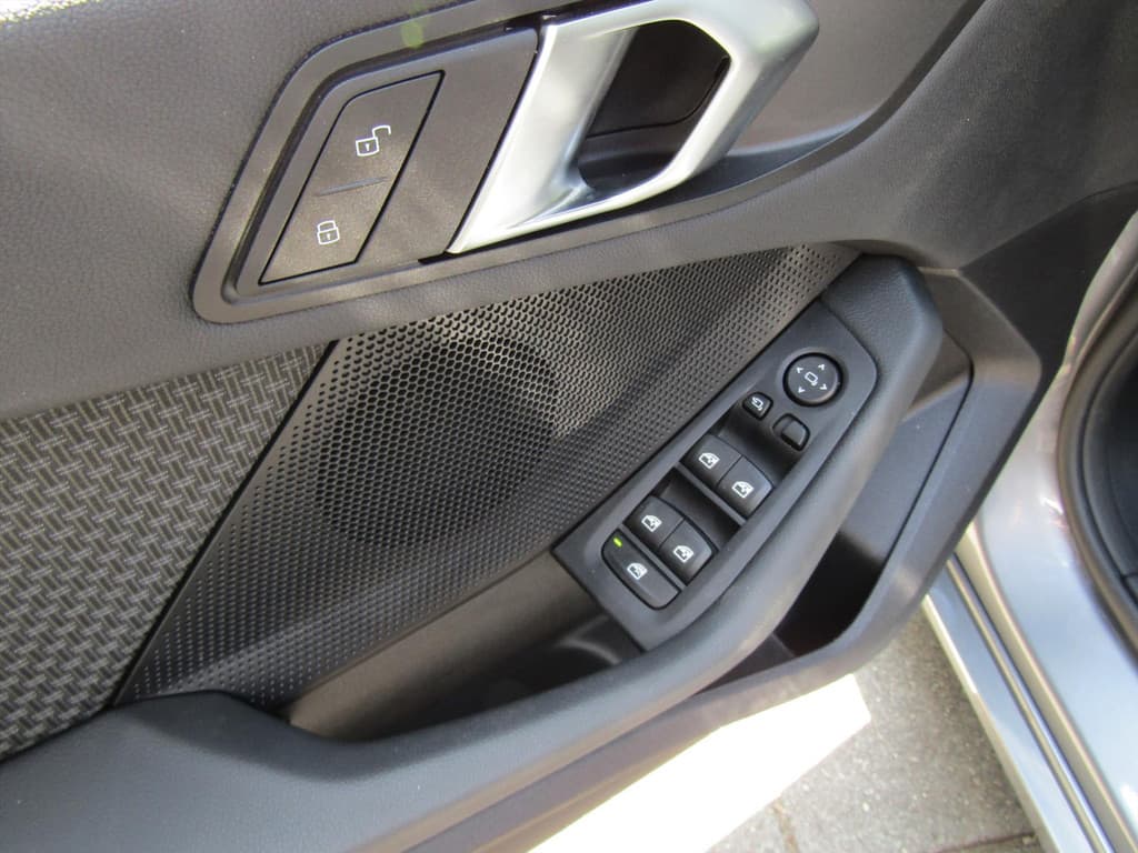 BMW 1-Serie (f40) 118i AUTOMAAT NAVIGATIE CAMERA BLUET. thumbnail 10