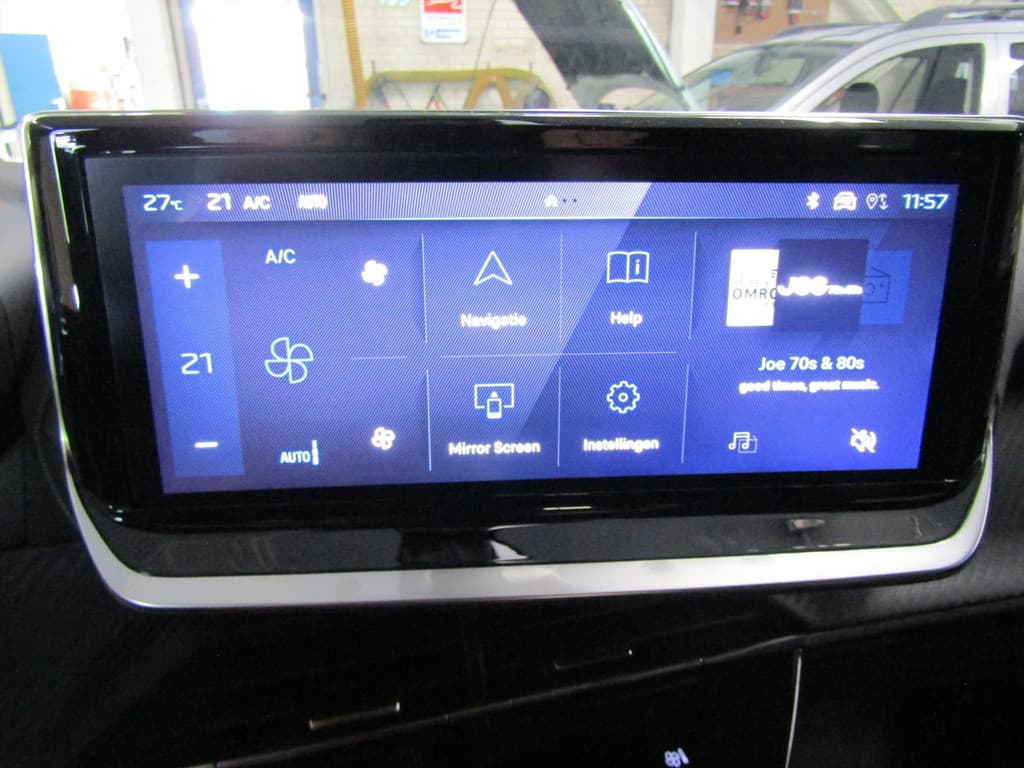 Peugeot 2008 130 PK AUTOMAAT NAVI CAMERA L.M. VELGEN thumbnail 15