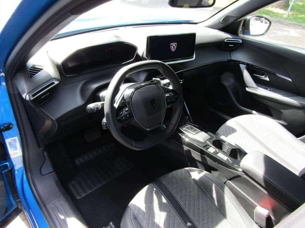 Peugeot 2008 130 PK AUTOMAAT NAVI CAMERA L.M. VELGEN thumbnail 9