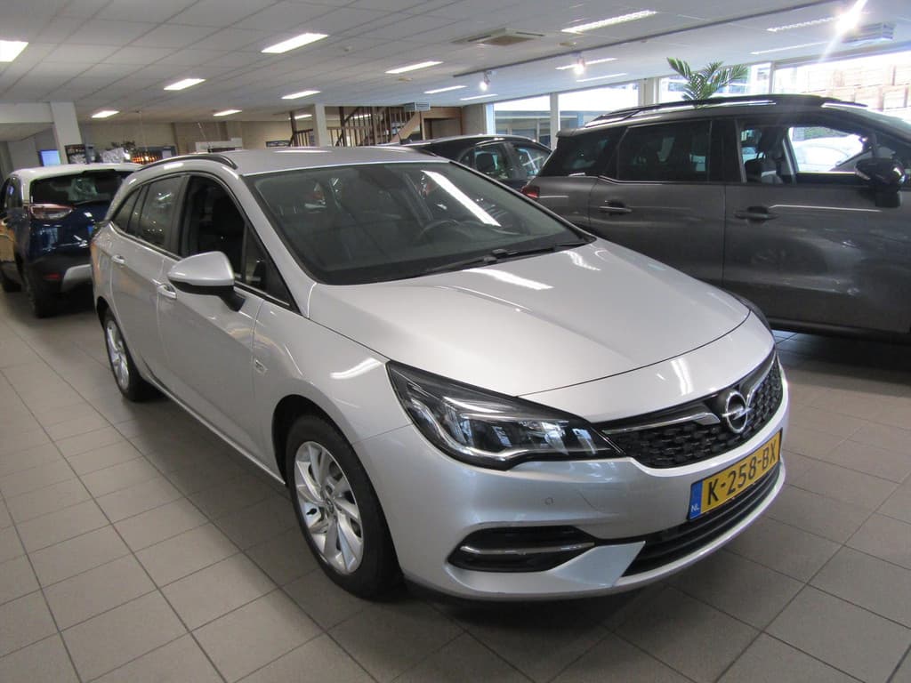 Opel Astra Sports Tourer 1.2 Turbo 110pk ECC, NAVI, BLUET, L.M. VELG. thumbnail 2