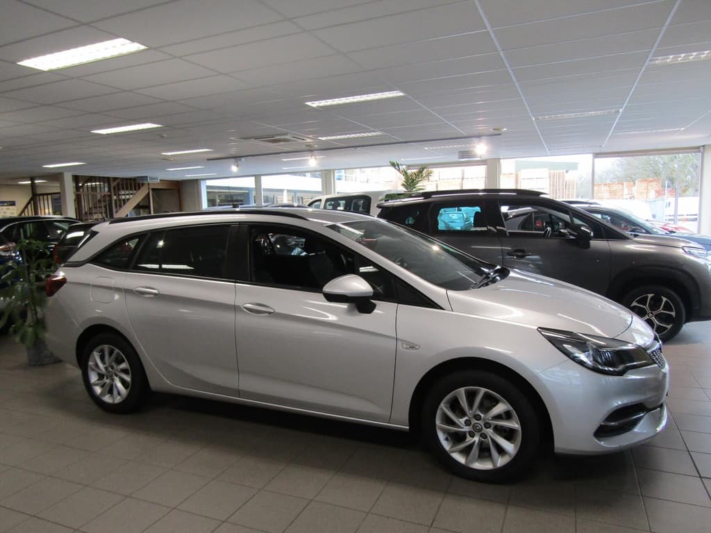 Opel Astra Sports Tourer 1.2 Turbo 110pk ECC, NAVI, BLUET, L.M. VELG. thumbnail 5