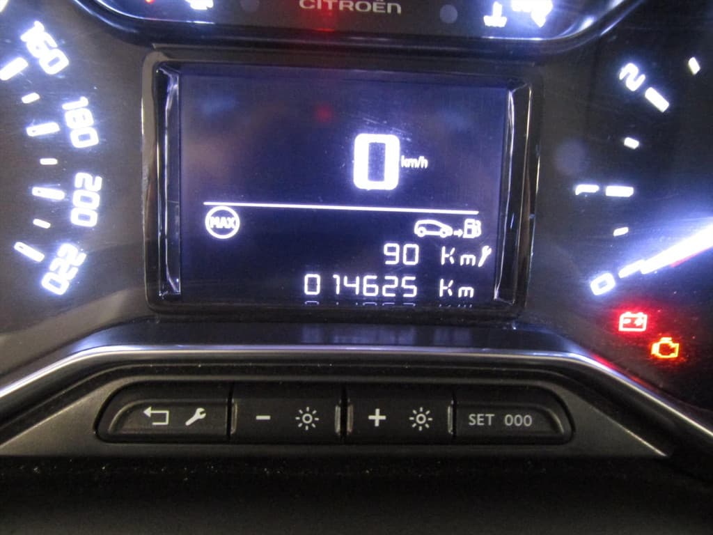 Citroën C3 Aircross 1.2 PureTech 110pk Navigatie Bluetooth Cruise thumbnail 13