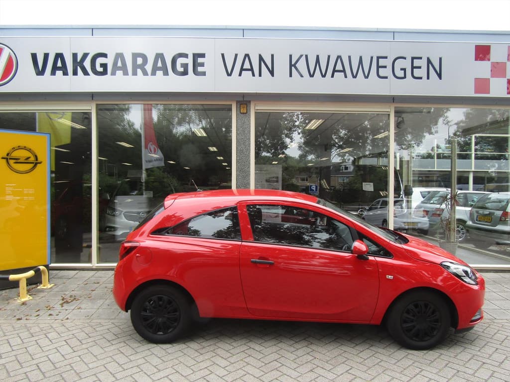 Opel Corsa 1.2 AIRCO / BLUETOOTH