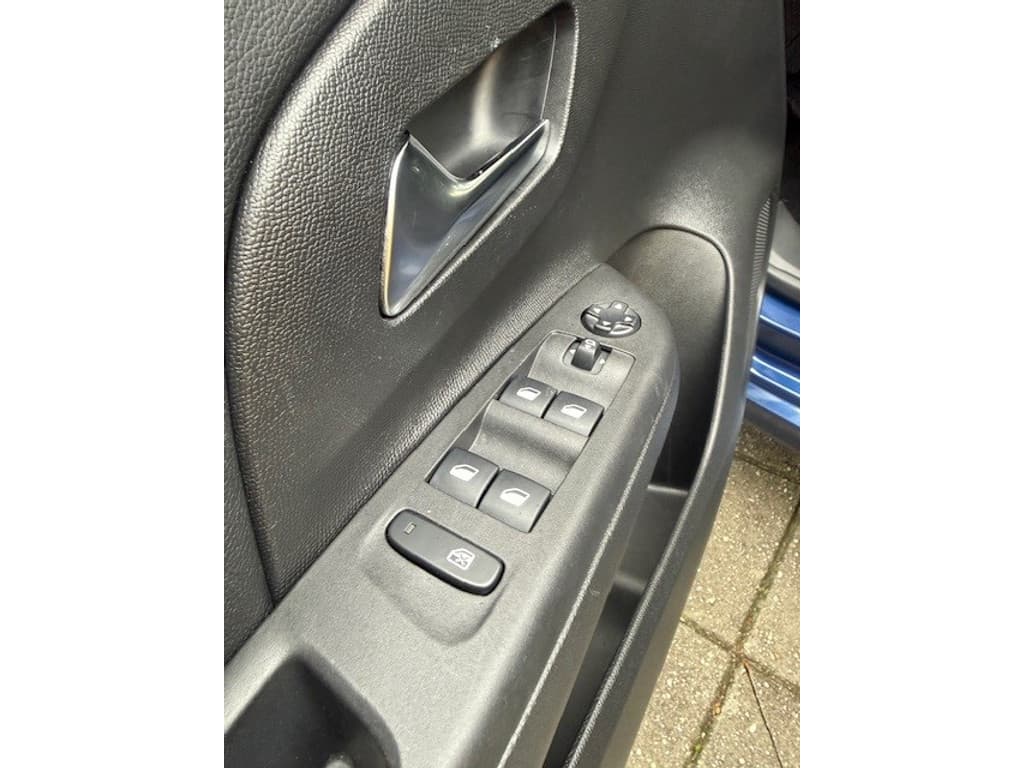 Opel Corsa Electric 50kWh 136pk Aut thumbnail 14