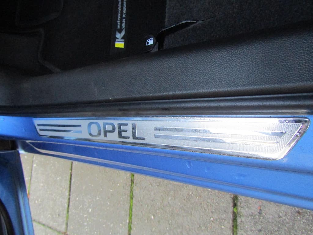 Opel KARL 1.0 ecoFLEX 75pk Edition thumbnail 14
