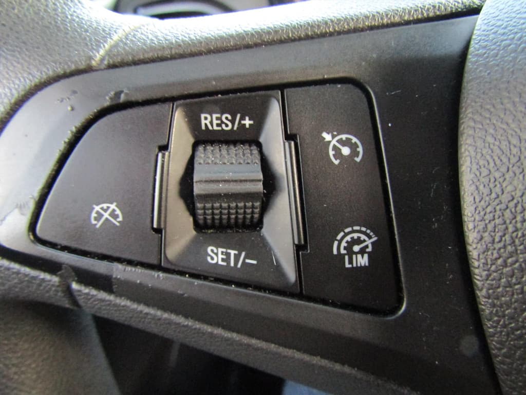 Opel KARL 1.0 ecoFLEX 75pk Edition thumbnail 18