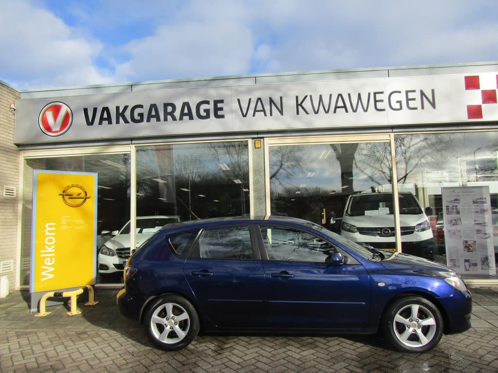 Mazda 3 1.6 SPORT Touring