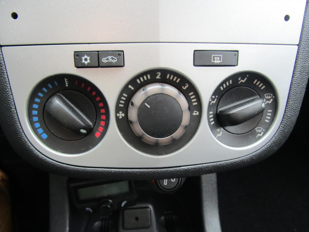 Opel Corsa 1.4 Twinport 100pk 5d Edition thumbnail 11