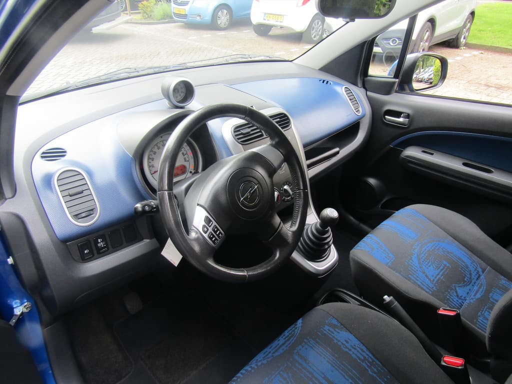 Opel Agila 1.0 EDITION AIRCO thumbnail 8