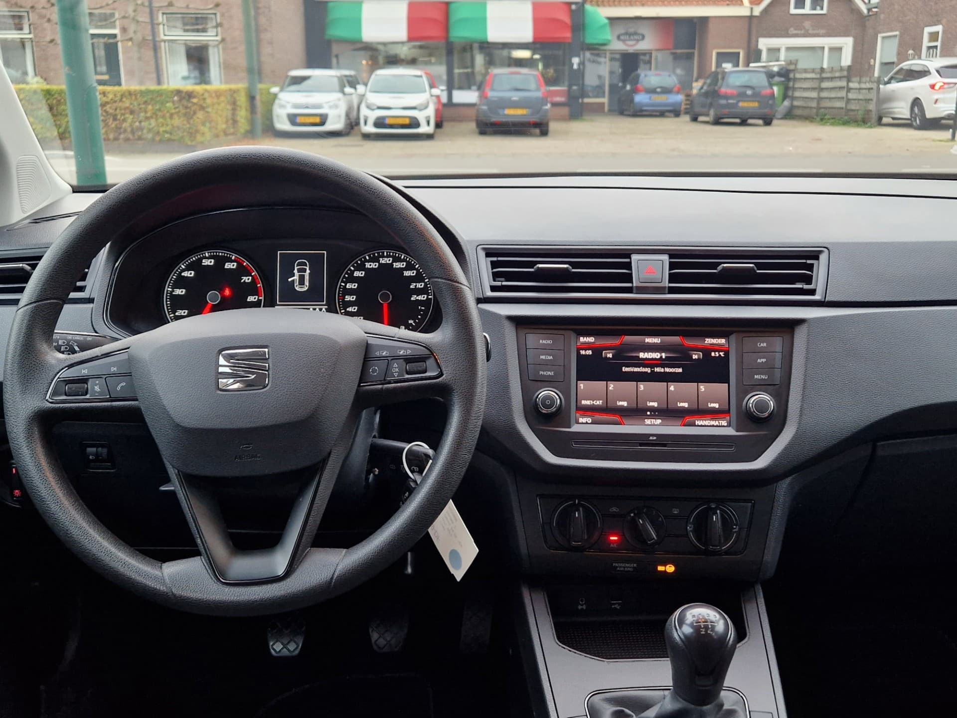 Seat Arona 1.0 TSI Reference, Trekhaak,Airco,L.M.Velgen,Cruise control thumbnail 5