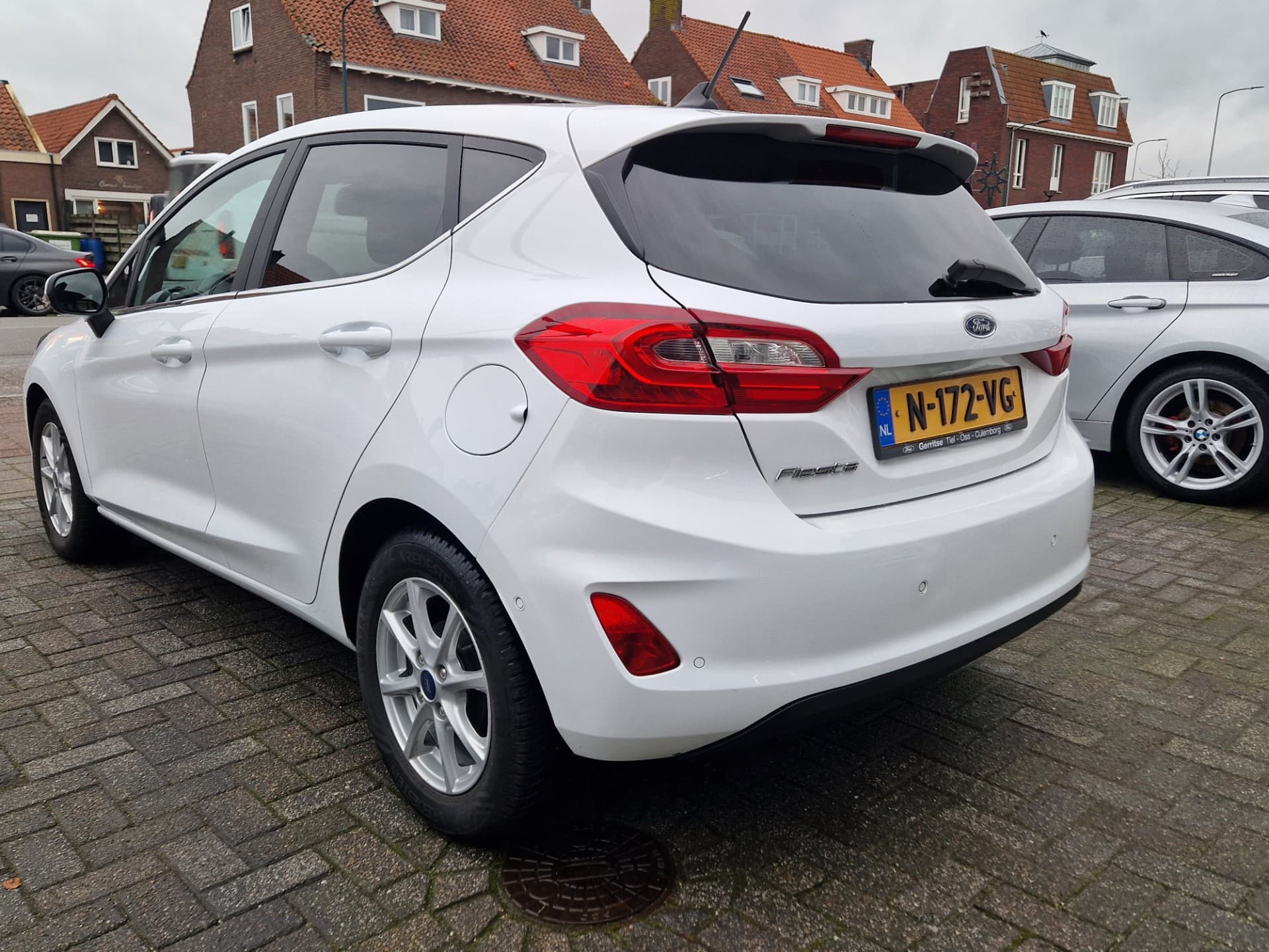 Ford Fiesta 1.0 EcoBoost Titanium,Navigatie,Stuurverwarming,Stuurverwarming,Apple Car Play,Android thumbnail 5