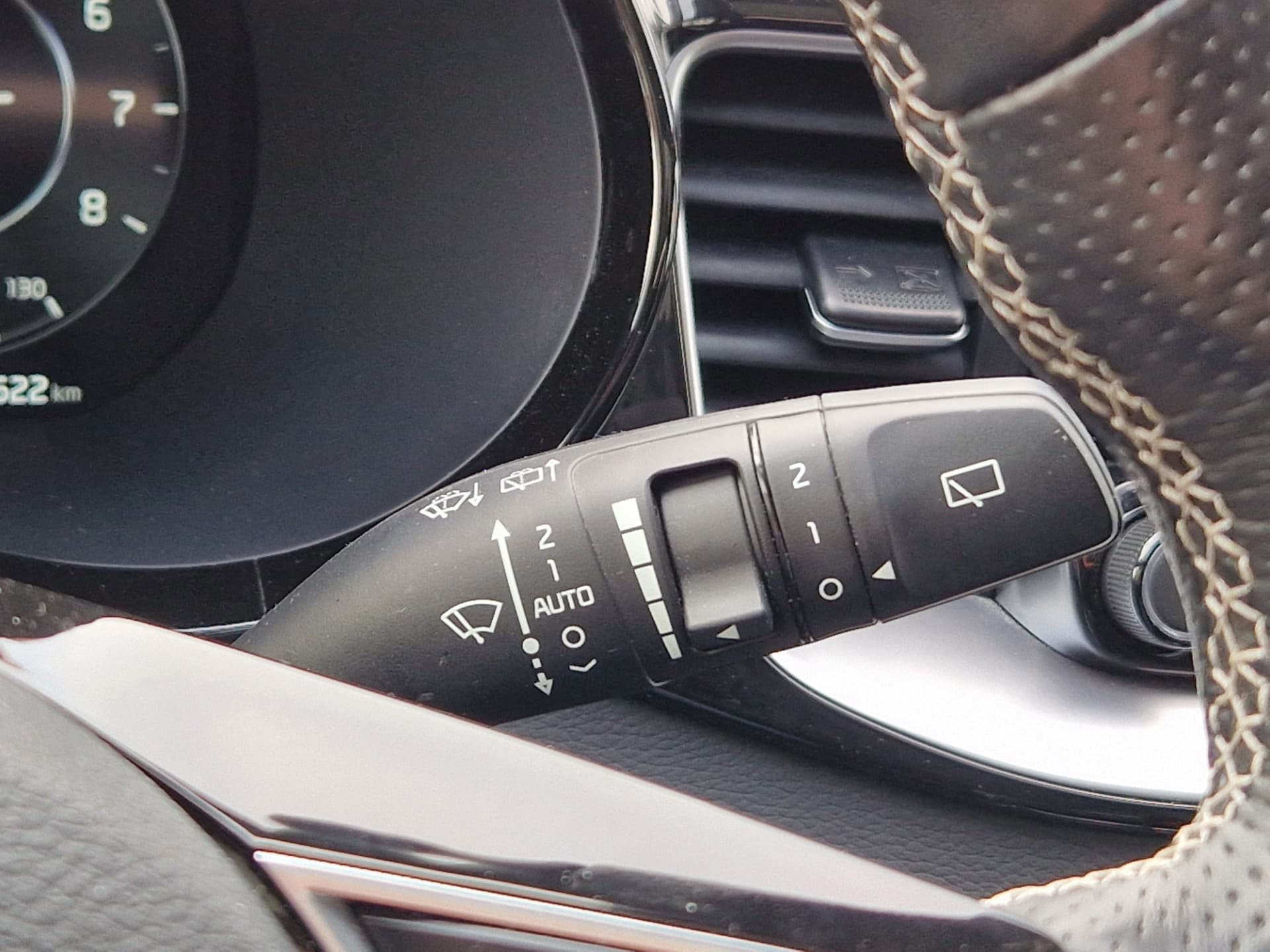 Kia Ceed 1.0 T-GDi GT-Line, Panoramadak,Stoel/stuurverwarming,Apple carplay/ Android auto, Dodehoeksensor thumbnail 20