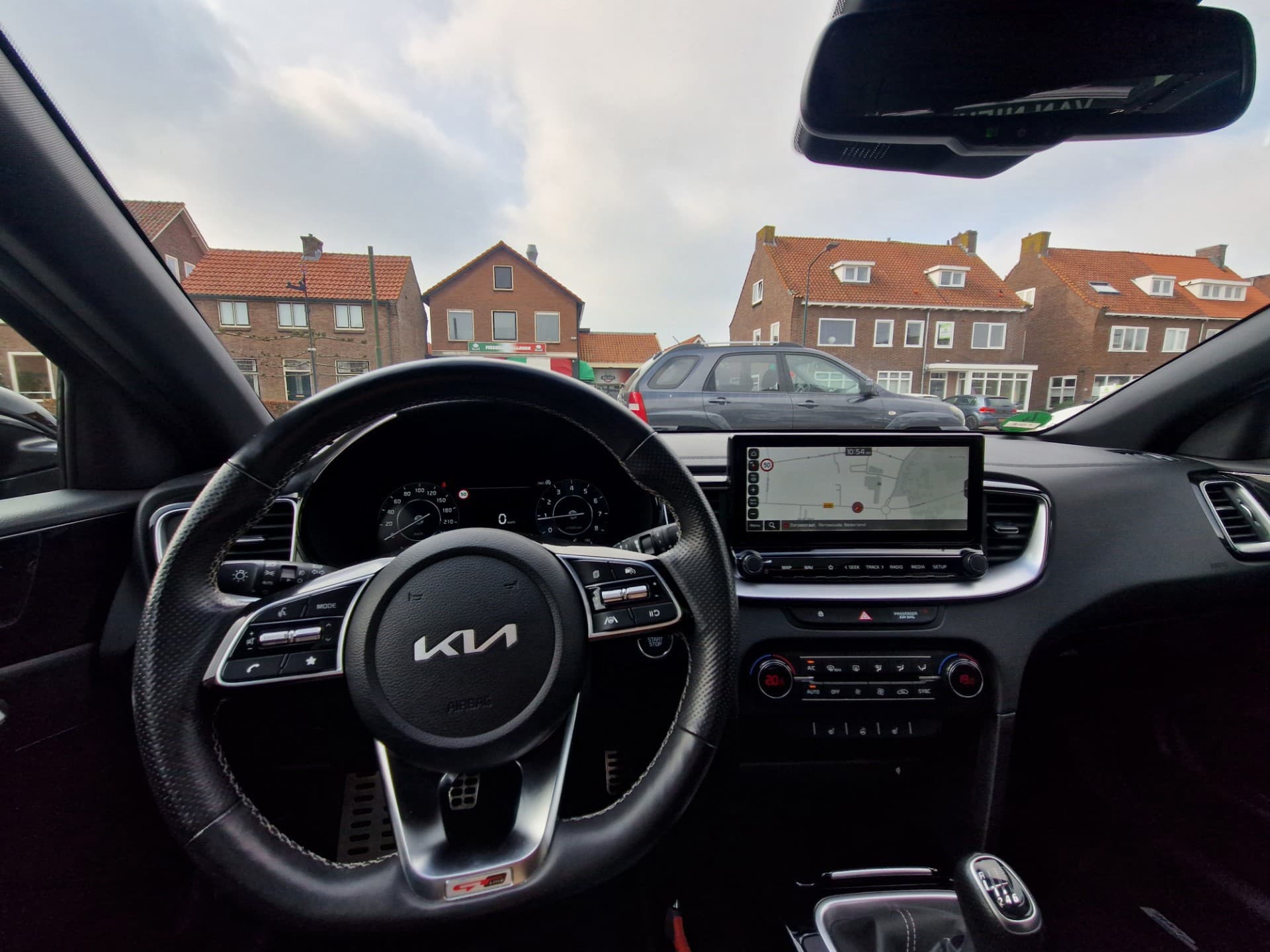 Kia Ceed 1.0 T-GDi GT-Line, Panoramadak,Stoel/stuurverwarming,Apple carplay/ Android auto, Dodehoeksensor thumbnail 6