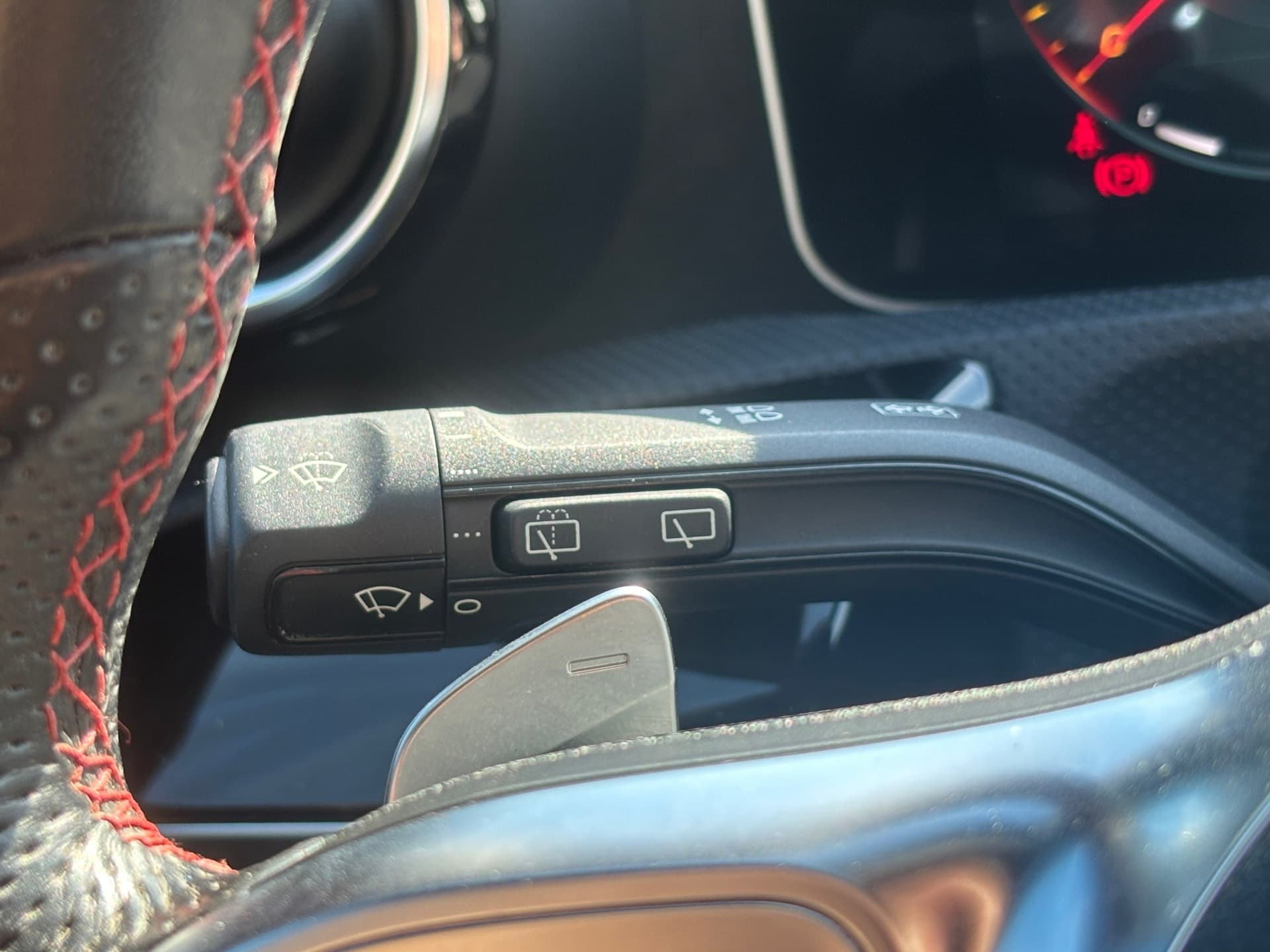 Mercedes-Benz A-klasse 180 Business Solution AMG,Camera, Elek. trekhaak,Stoelverwarming,Apple carplay/ Android auto,Navigatie thumbnail 26