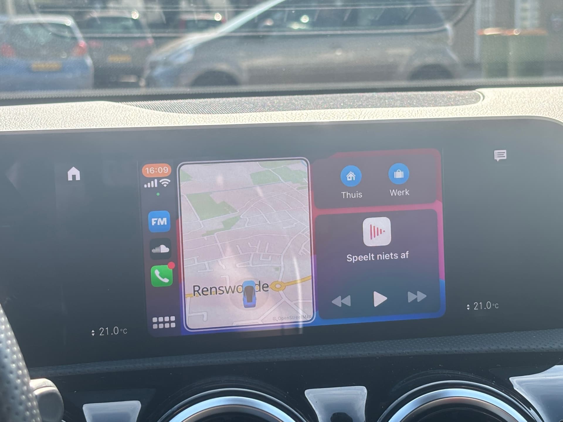 Mercedes-Benz A-klasse 180 Business Solution AMG,Camera, Elek. trekhaak,Stoelverwarming,Apple carplay/ Android auto,Navigatie thumbnail 13