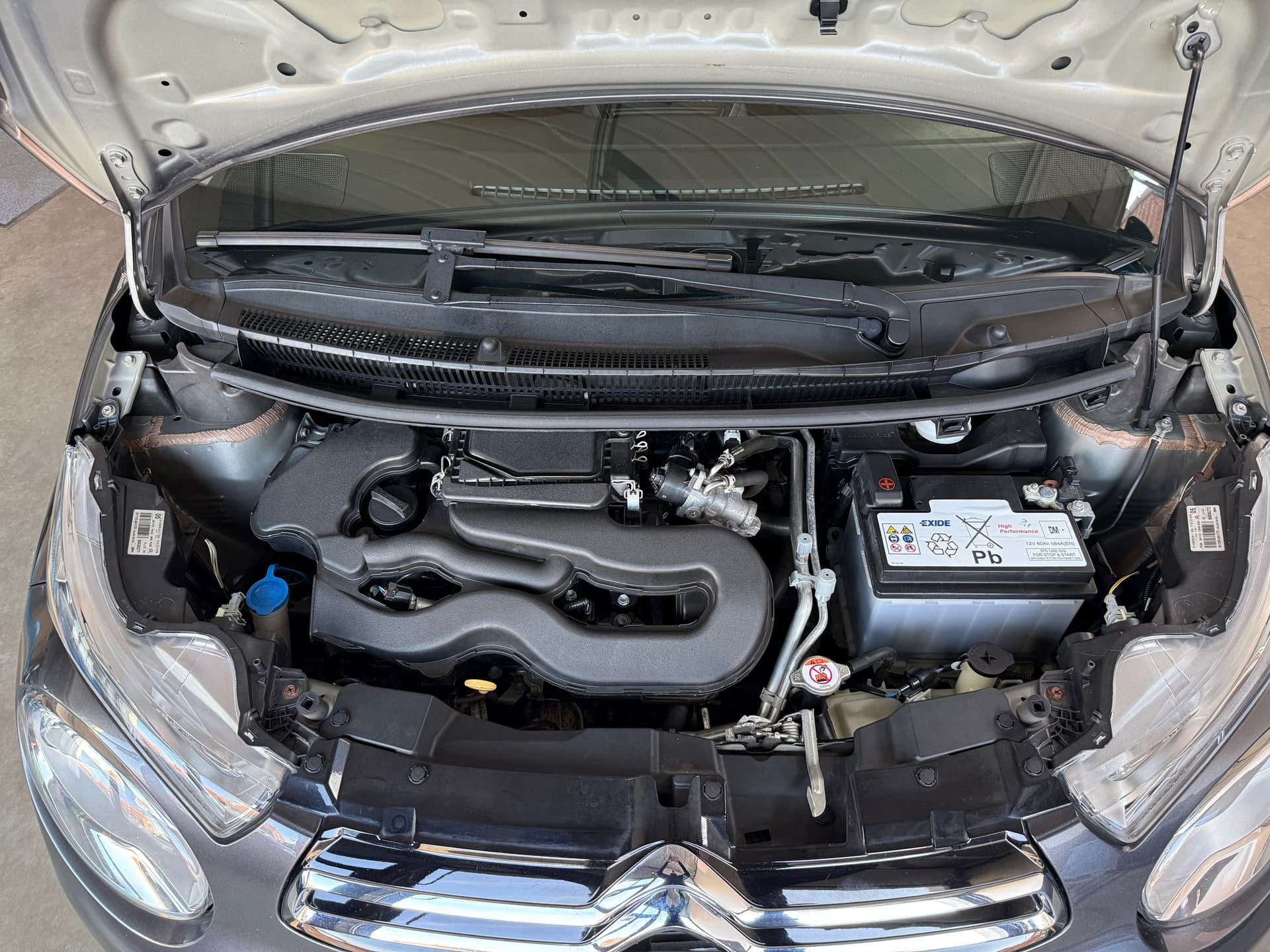 Citroen C1 1.0 VTi Feel, Navigatie,Apple Carplay/Android,Airco,Achteruitrij camera thumbnail 18