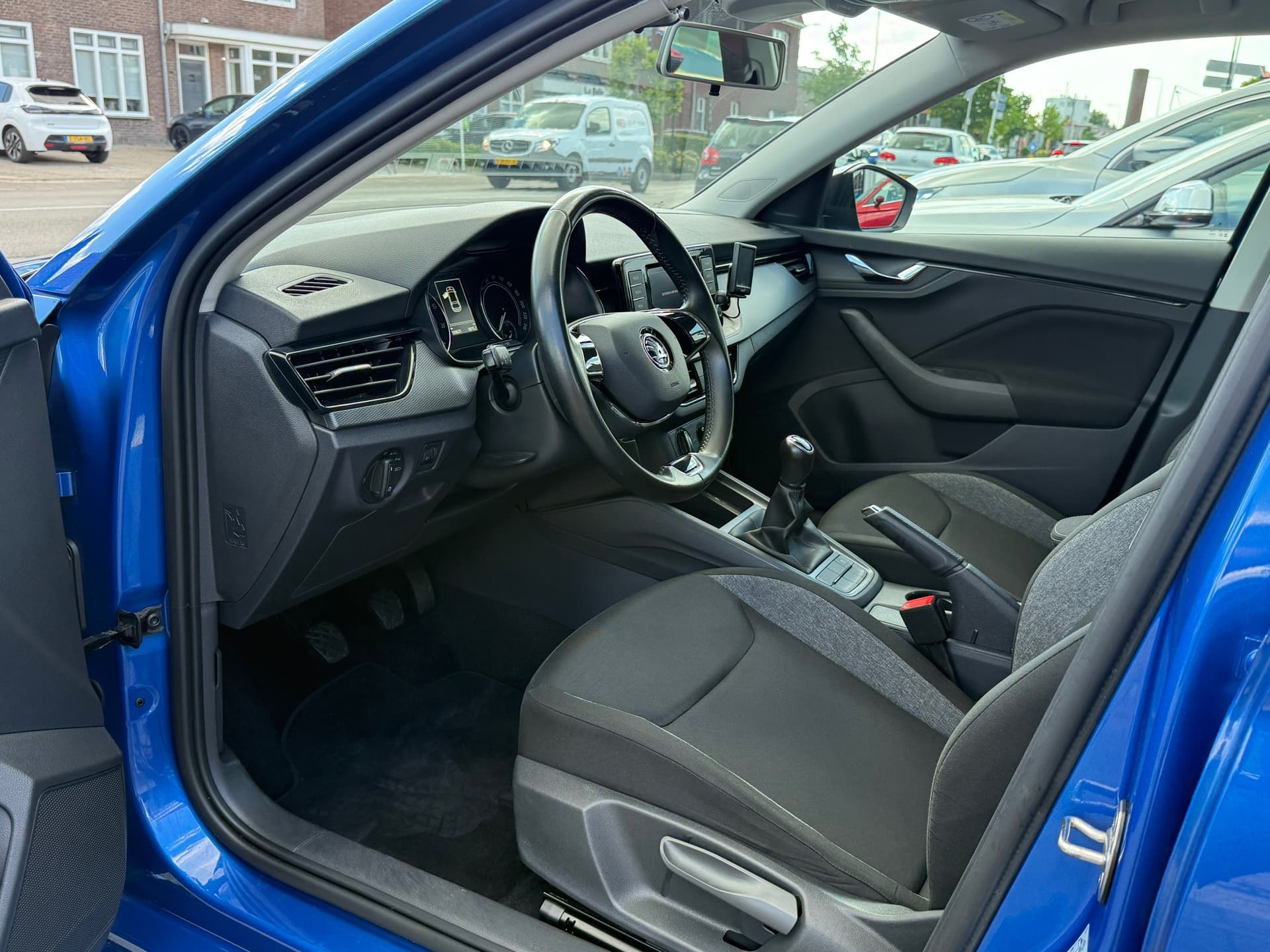 Skoda Scala 1.0 TSI Active, Airco,Cruise control,Parkeersensoren,Electr.ramen en spiegels thumbnail 8