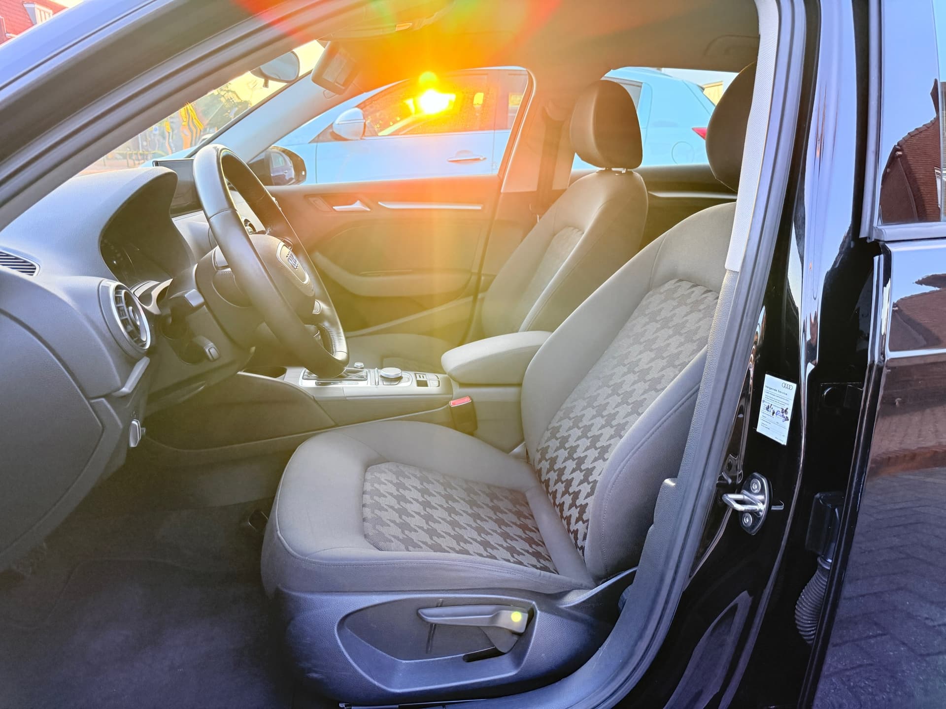 Audi A3 Sportback 1.2 TFSI Attraction Pro Line plus automaat,Navigatie,Climate control,L.M.Velgen thumbnail 11