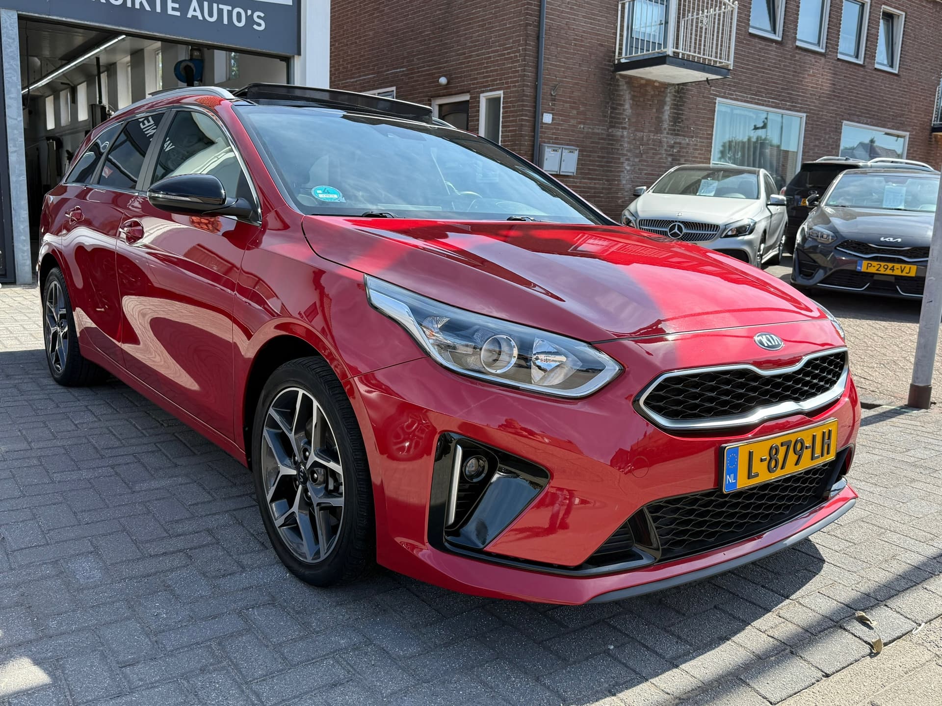 Kia Ceed Sportswagon 1.0 T-GDi GT-Line Edition, Panoramadak,Apple Carplay/Android,Navigatie thumbnail 3