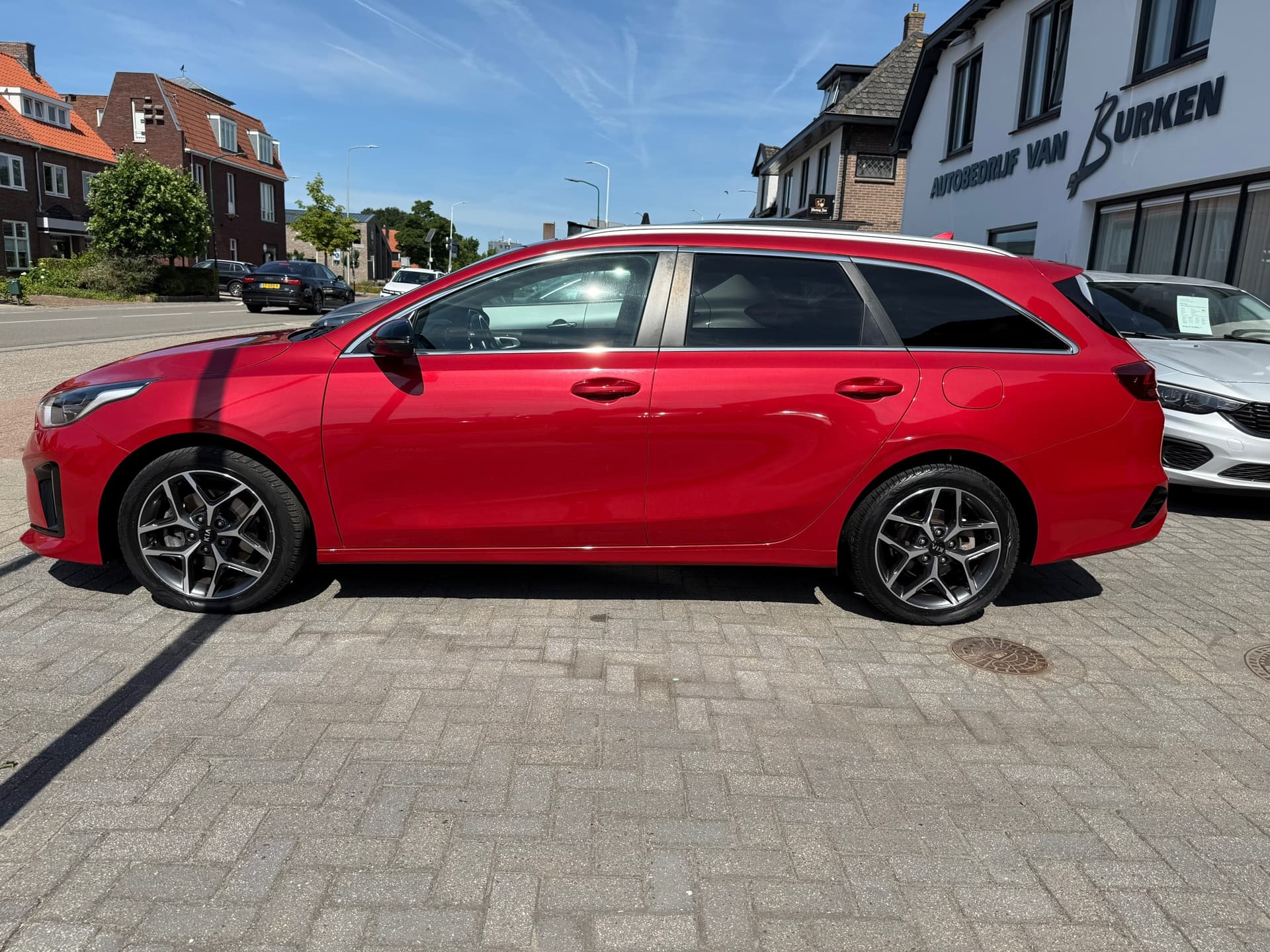 Kia Ceed Sportswagon 1.0 T-GDi GT-Line Edition, Panoramadak,Apple Carplay/Android,Navigatie thumbnail 4