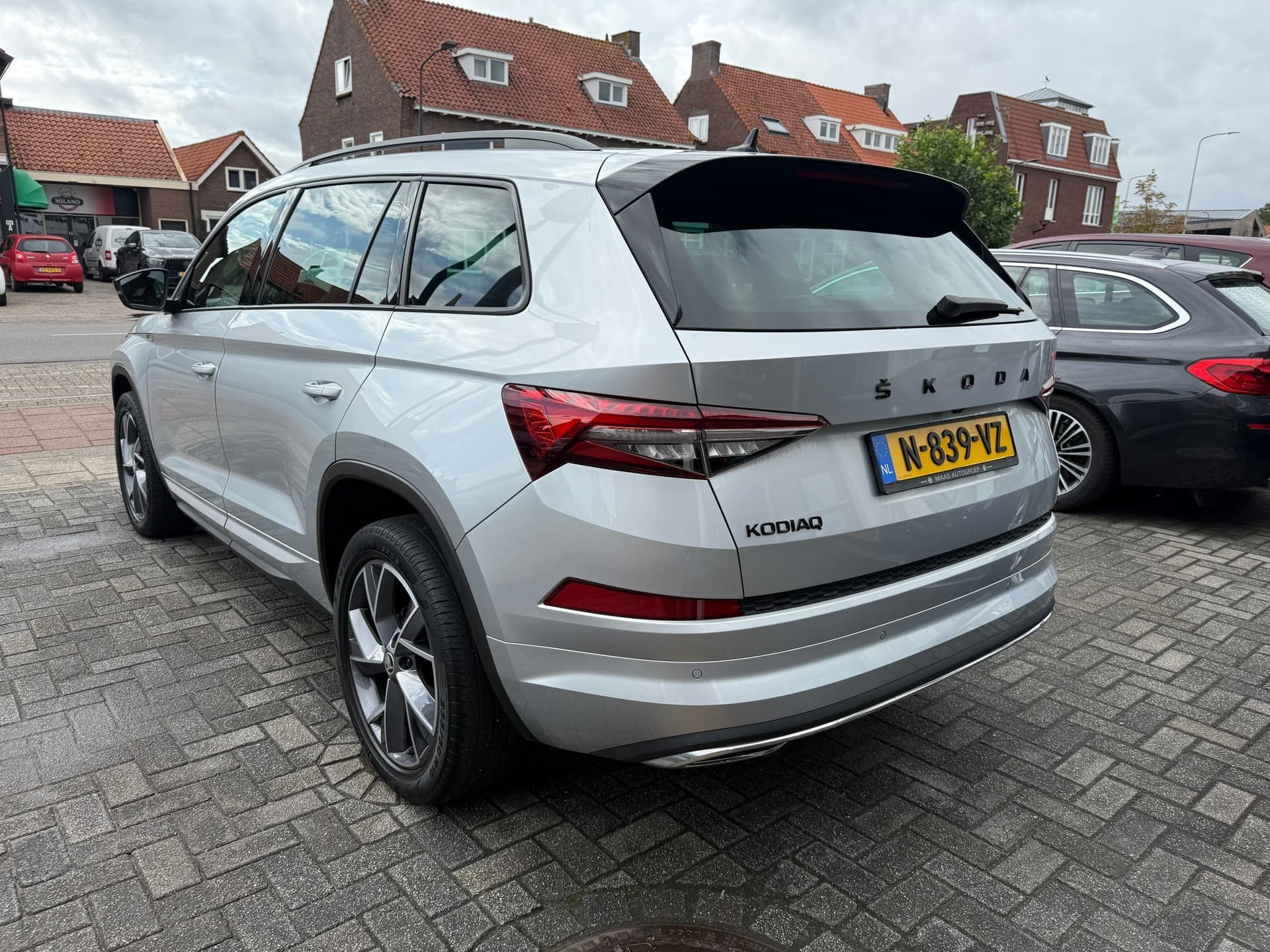 Skoda Kodiaq 1.5 TSI Sportline Business,Stuurverwarming,Stoelverwarming,Apple Carplay/Android,Navigatie thumbnail 6