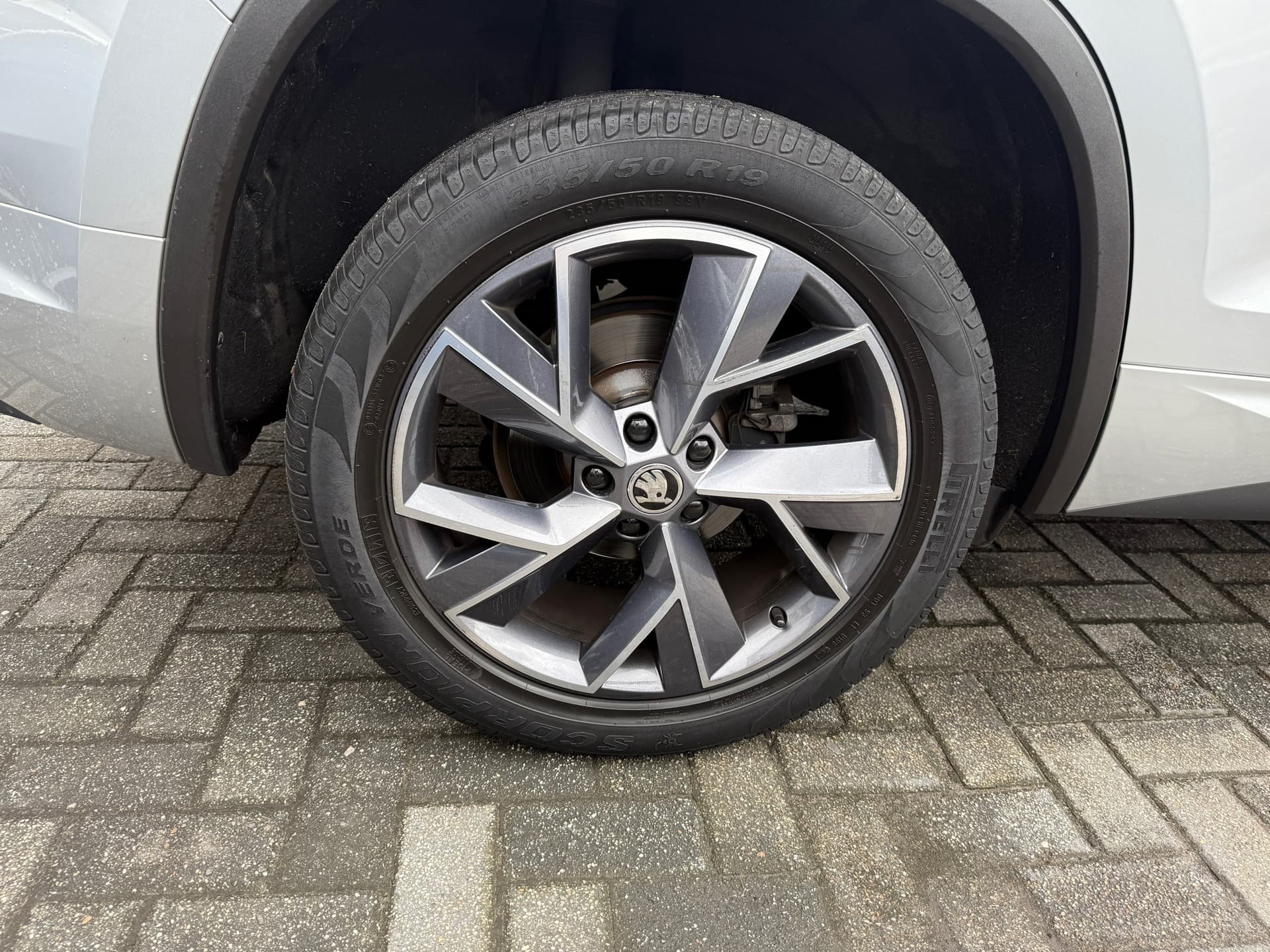 Skoda Kodiaq 1.5 TSI Sportline Business,Stuurverwarming,Stoelverwarming,Apple Carplay/Android,Navigatie thumbnail 9