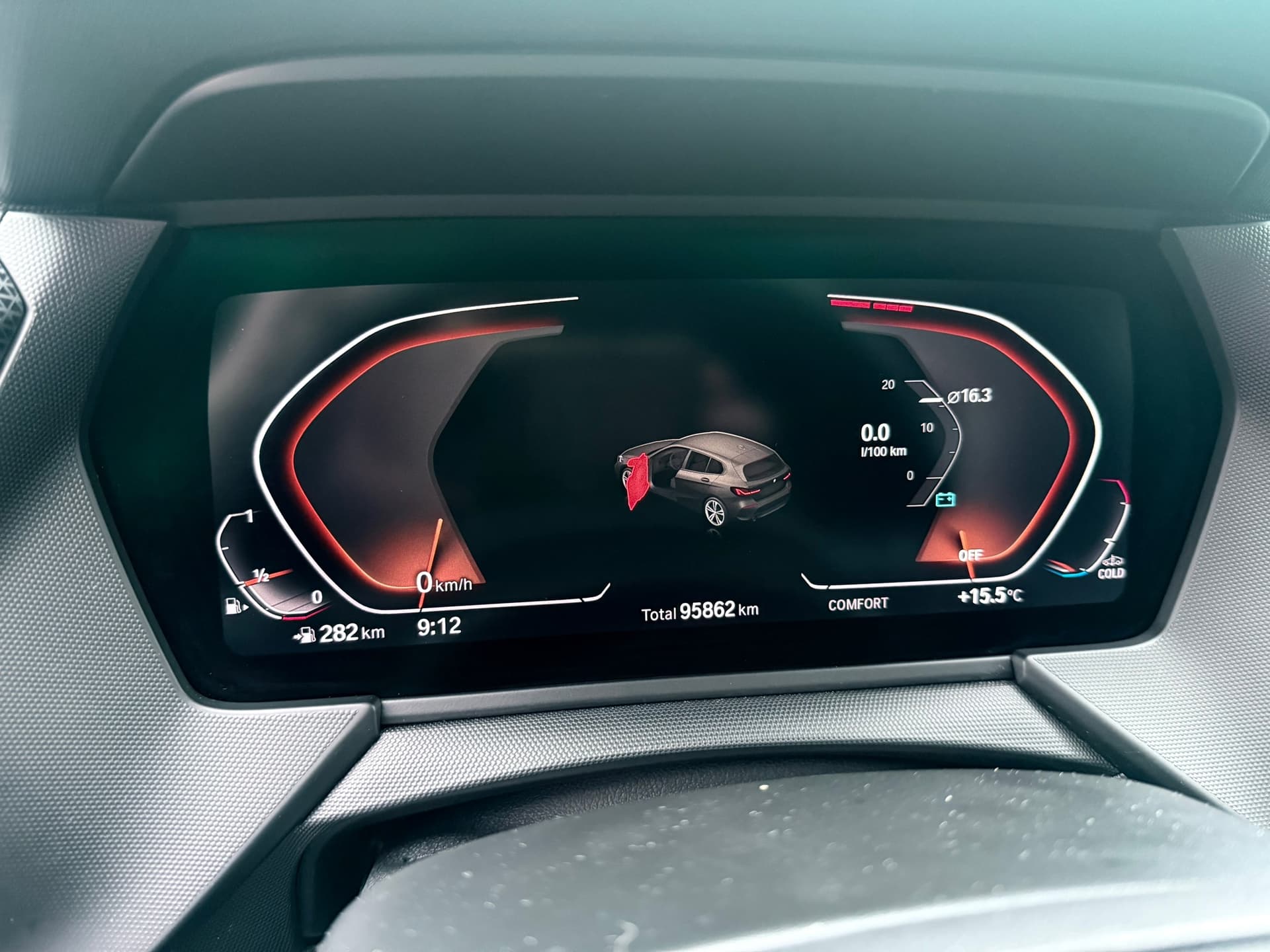 BMW 1-serie 118i High Executive Edition, Panoramadak,Apple Carplay/Android,Stoelverwarming,Navigatie,Achteruitrij camera thumbnail 18