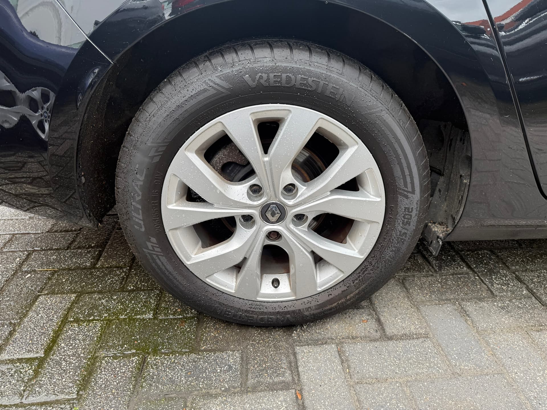 Renault Mégane Estate 1.3 TCe Limited, Trekhaak,Navigatie,Apple Carpaly/Android,Stoelverwarming thumbnail 8