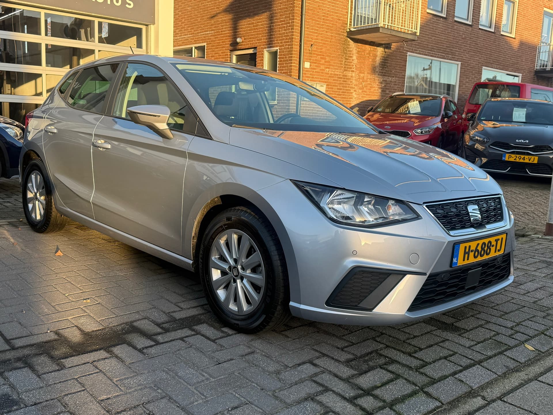 Seat Ibiza 1.0 TSI Style Business Intense, Apple Carplay/Android,Navigatie,Achteruitrij camera thumbnail 3