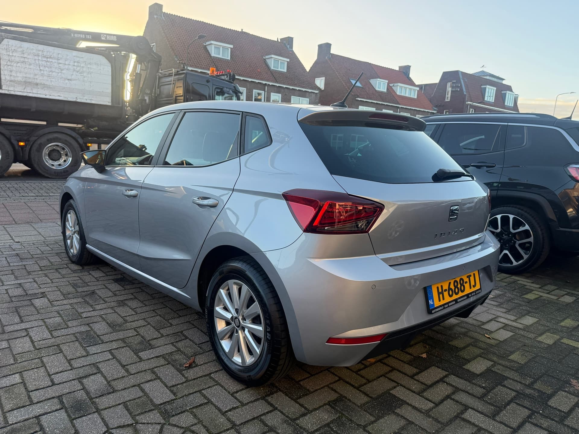 Seat Ibiza 1.0 TSI Style Business Intense, Apple Carplay/Android,Navigatie,Achteruitrij camera thumbnail 5
