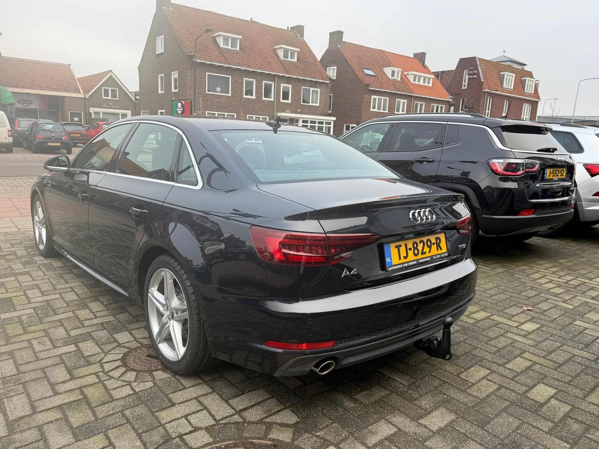 Audi A4 Limousine 1.4 TFSI Sport S line edition, Trekhaak,Navigatie, Climate Control ,18 Inch.L.M.Velgen thumbnail 6