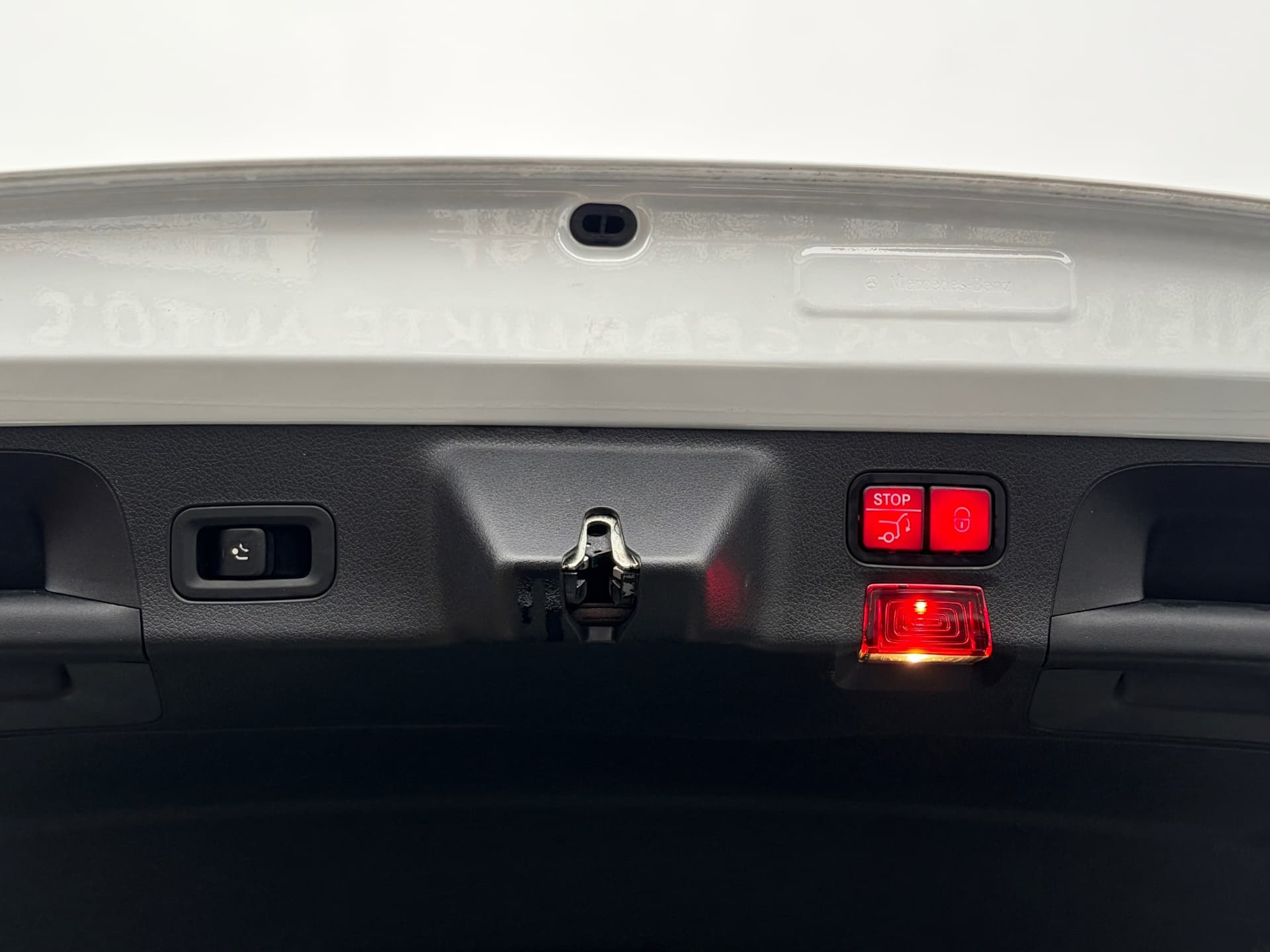 Mercedes-Benz CLA-klasse Shooting Brake 180 Business Solution Luxury,Schuif/kanteldak,AMG-stuurwiel,stoelverwarming,Vol leder thumbnail 19