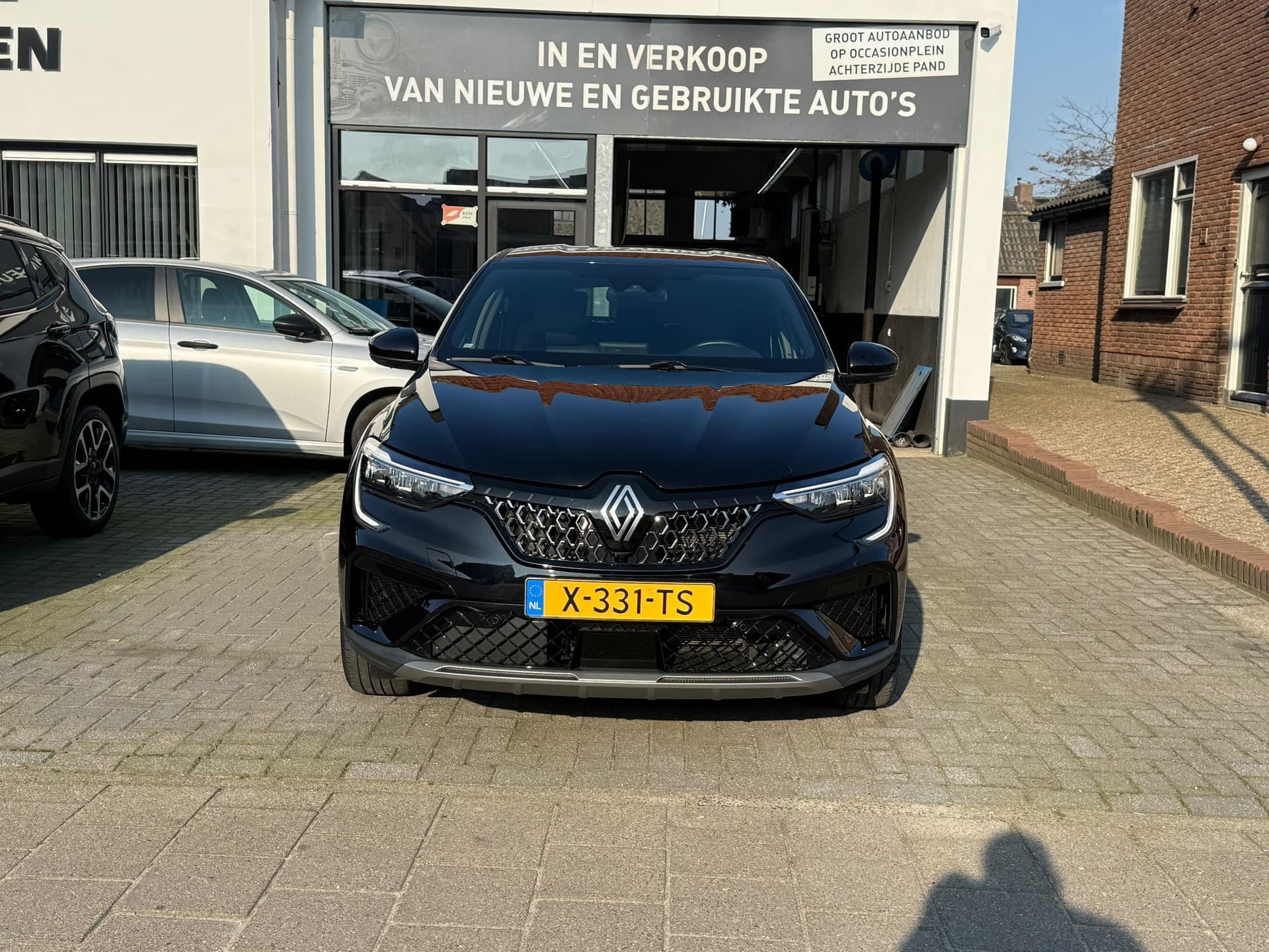 Renault Arkana 1.6 E-Tech full hybrid 145 techno, Apple Carplay/Android,Navigatie,Parkeersensoren thumbnail 2