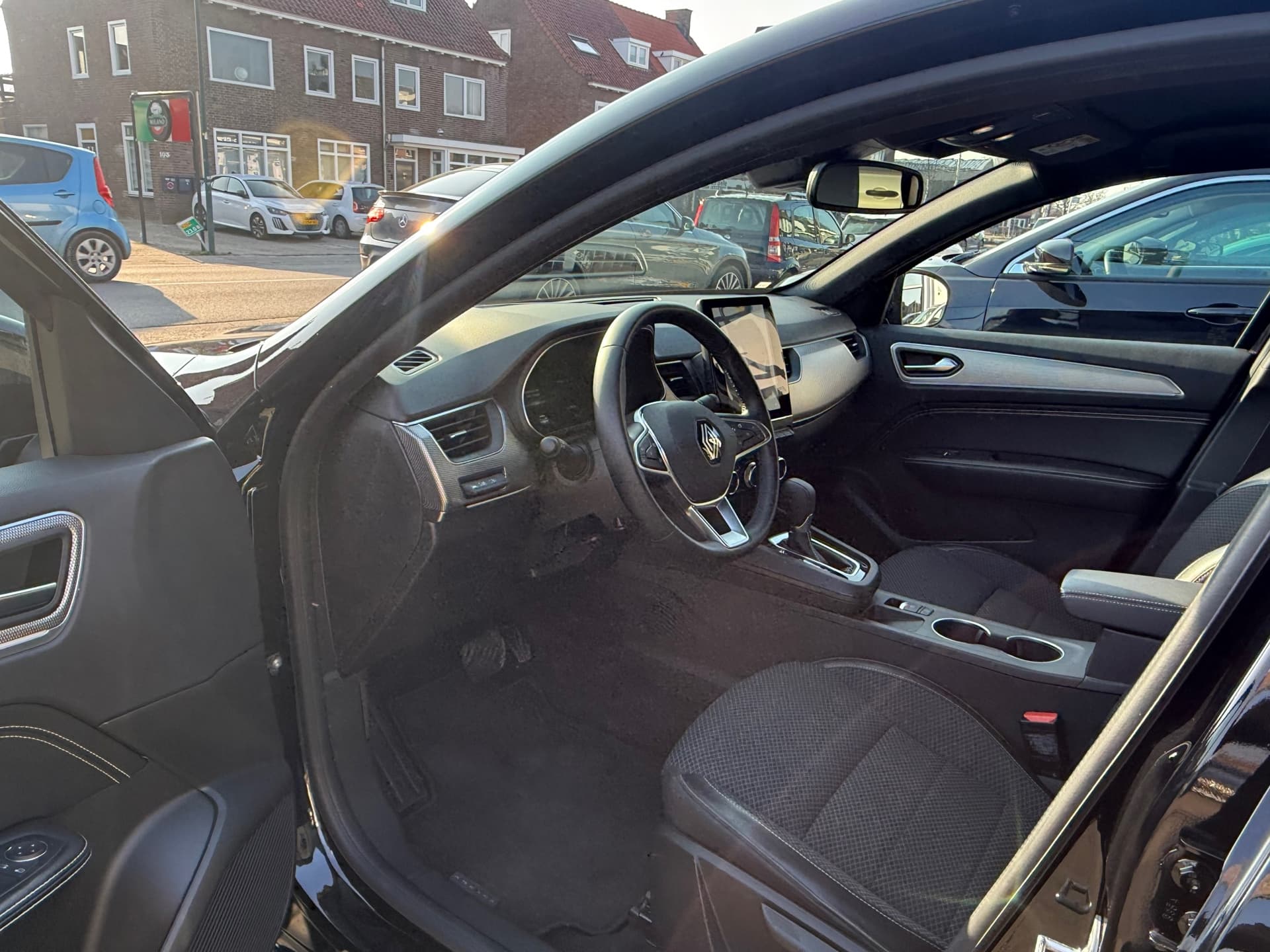 Renault Arkana 1.6 E-Tech full hybrid 145 techno, Apple Carplay/Android,Navigatie,Parkeersensoren thumbnail 8