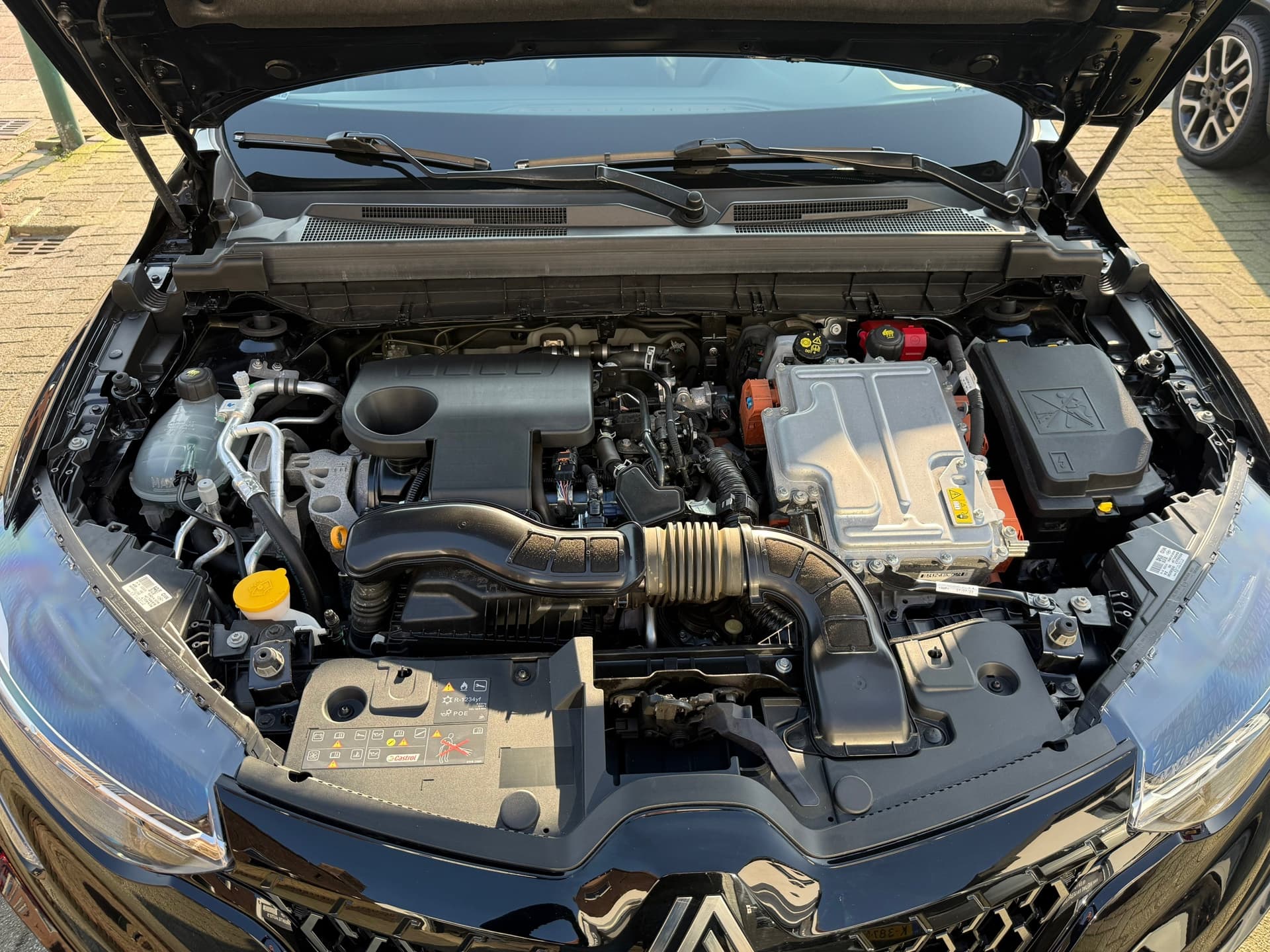 Renault Arkana 1.6 E-Tech full hybrid 145 techno, Apple Carplay/Android,Navigatie,Parkeersensoren thumbnail 26