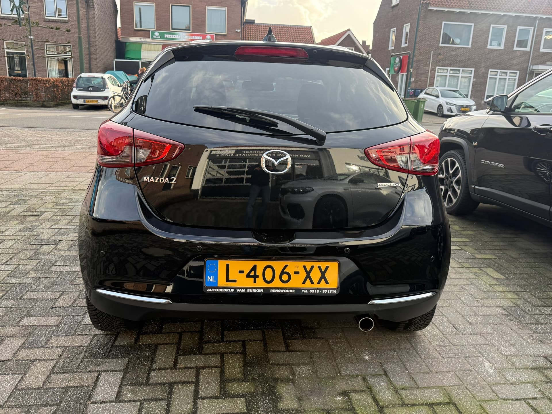 Mazda 2 1.5 Skyactiv-G Luxury,Apple Carplay/Android Stoelverwarming,Stuurverwarming,Navigatie,Achteruitrij camera thumbnail 6