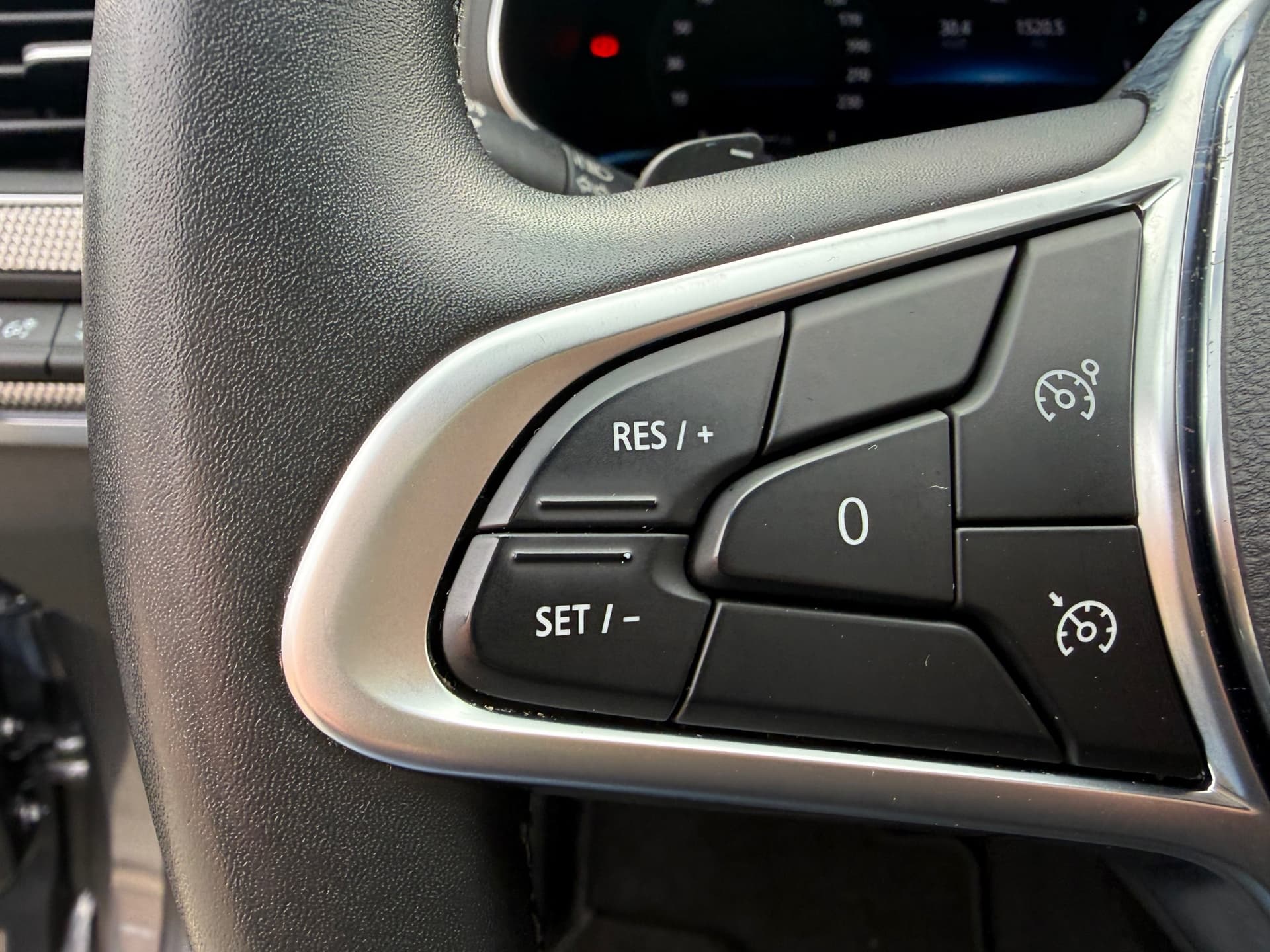 Renault Arkana 1.3 mild hybrid 160 techno, NL-Auto, Automaat, Navigatie, Camera, Climate Controle, Cruise Control, Parkeersensoren thumbnail 12