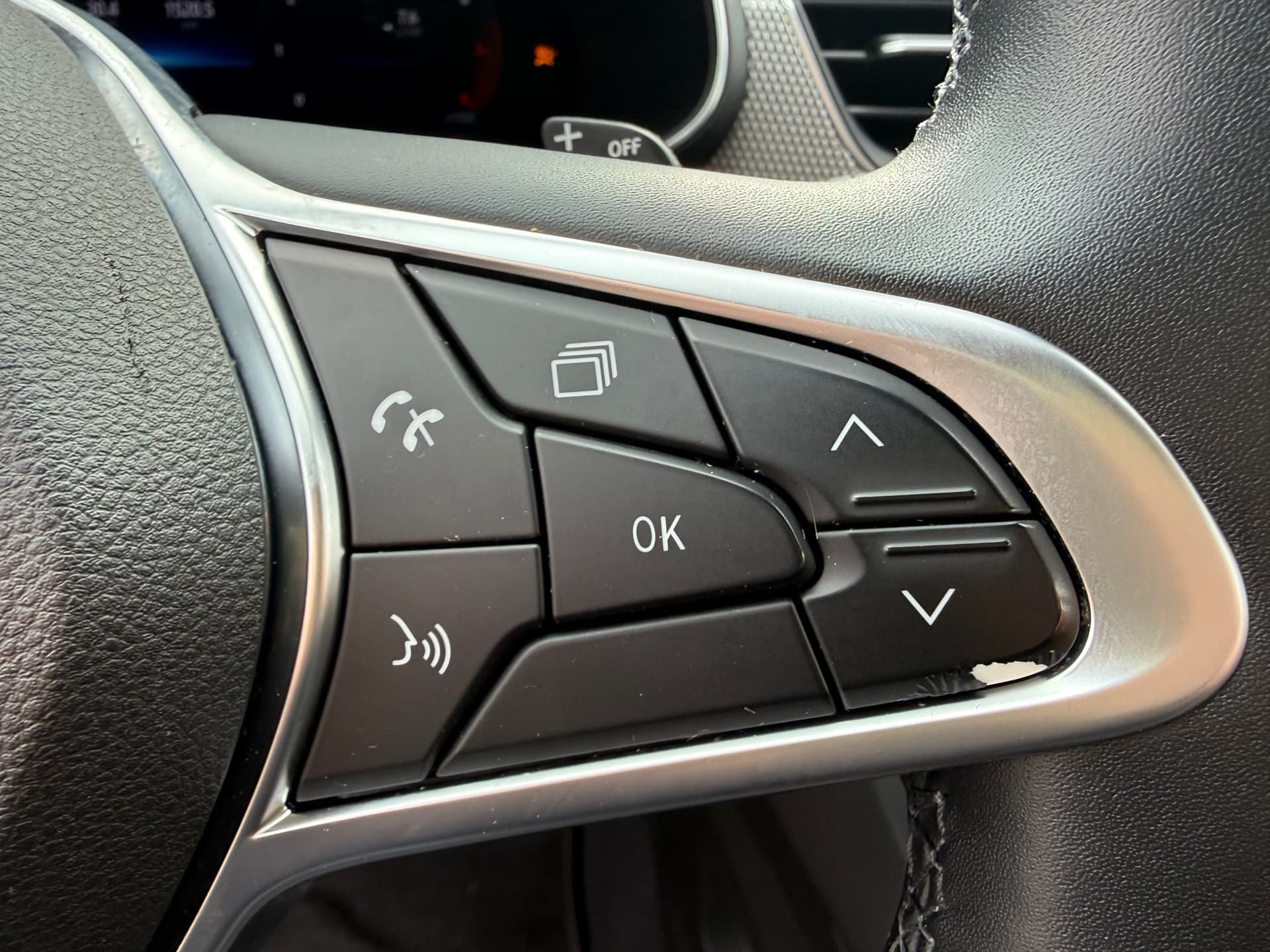 Renault Arkana 1.3 mild hybrid 160 techno, NL-Auto, Automaat, Navigatie, Camera, Climate Controle, Cruise Control, Parkeersensoren thumbnail 13