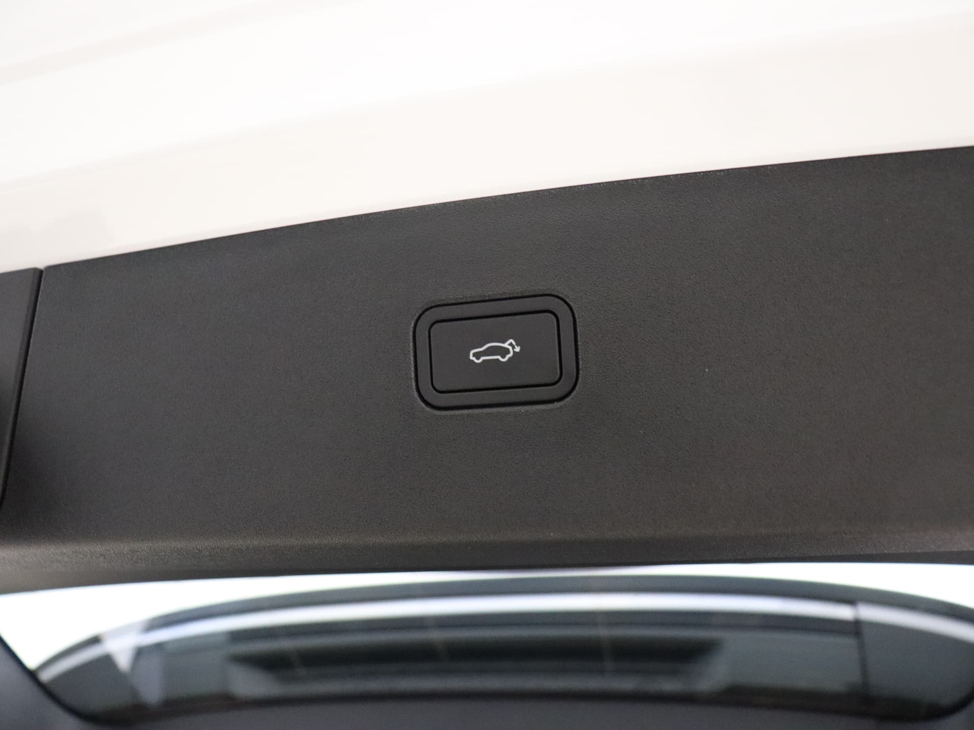 Volvo EX30 Extended Range Plus / El. Achterklep / Adapt. Cruise / BLIS / PDC + Camera / thumbnail 14