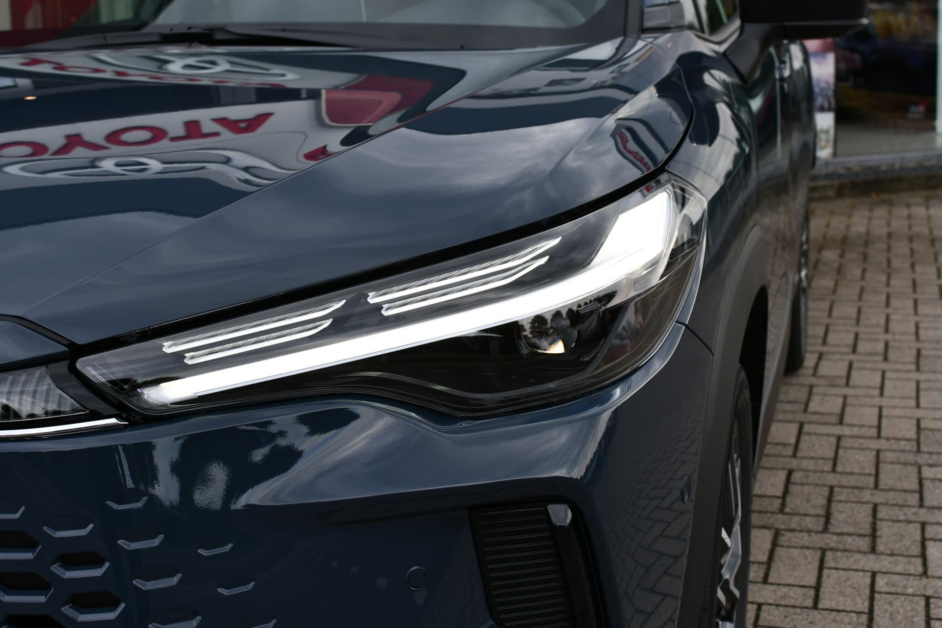 Toyota Corolla Cross Hybrid 180 Executive Automaat 180pk thumbnail 17